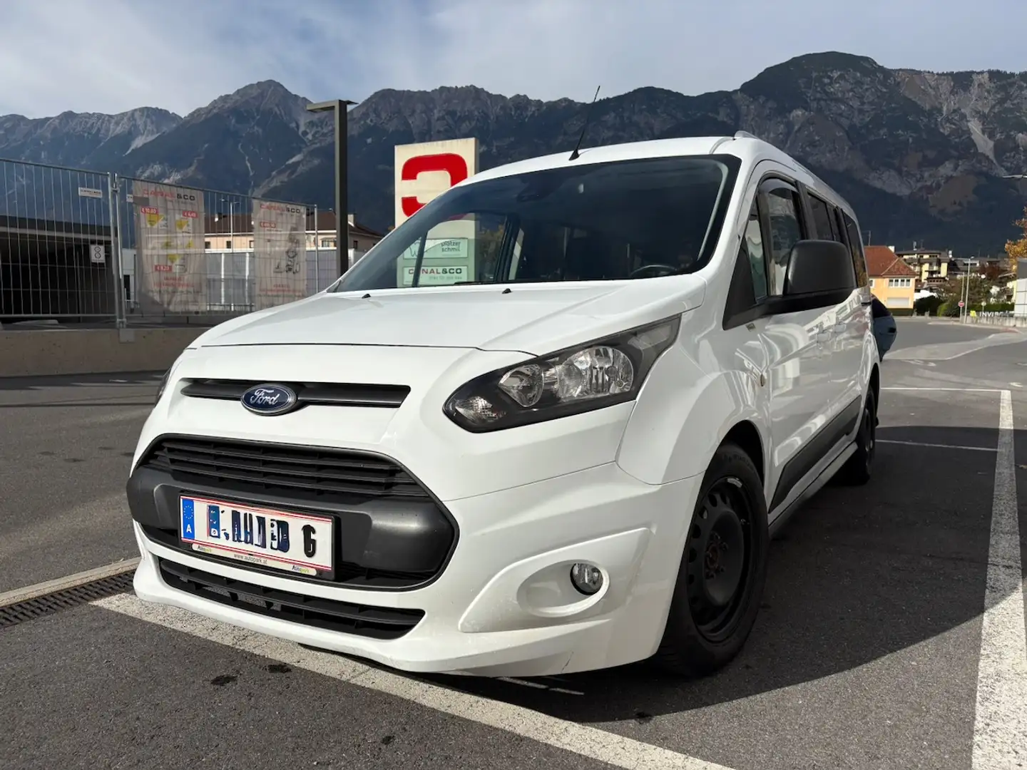 Ford Tourneo Connect Grand Tourneo Connect Trend 1,6 TDCi Trend Weiß - 2