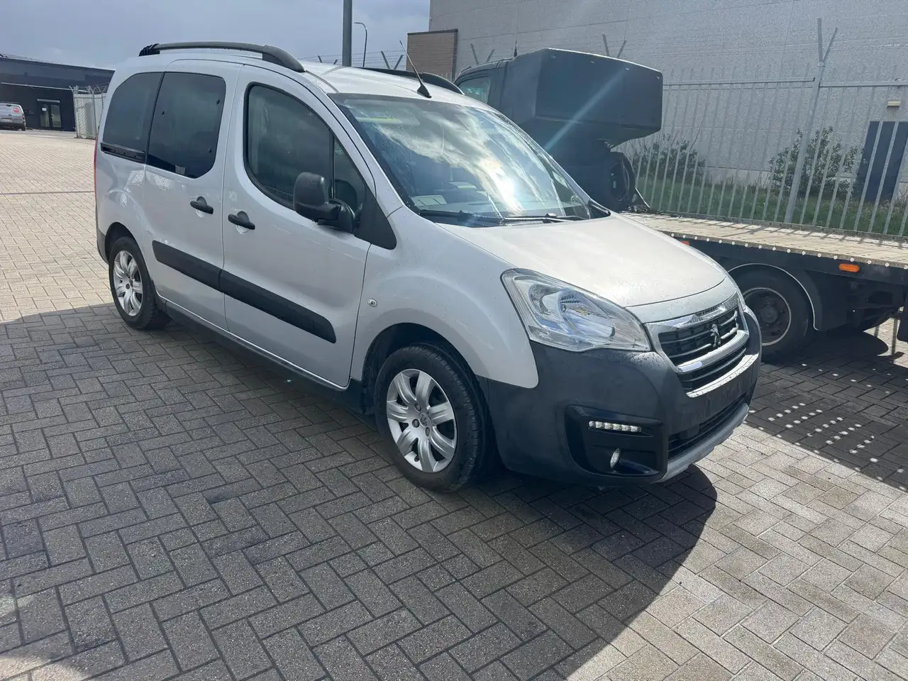 Peugeot Partner Tepee 1.2L PureTech 110ch S\u0026S BVM5 