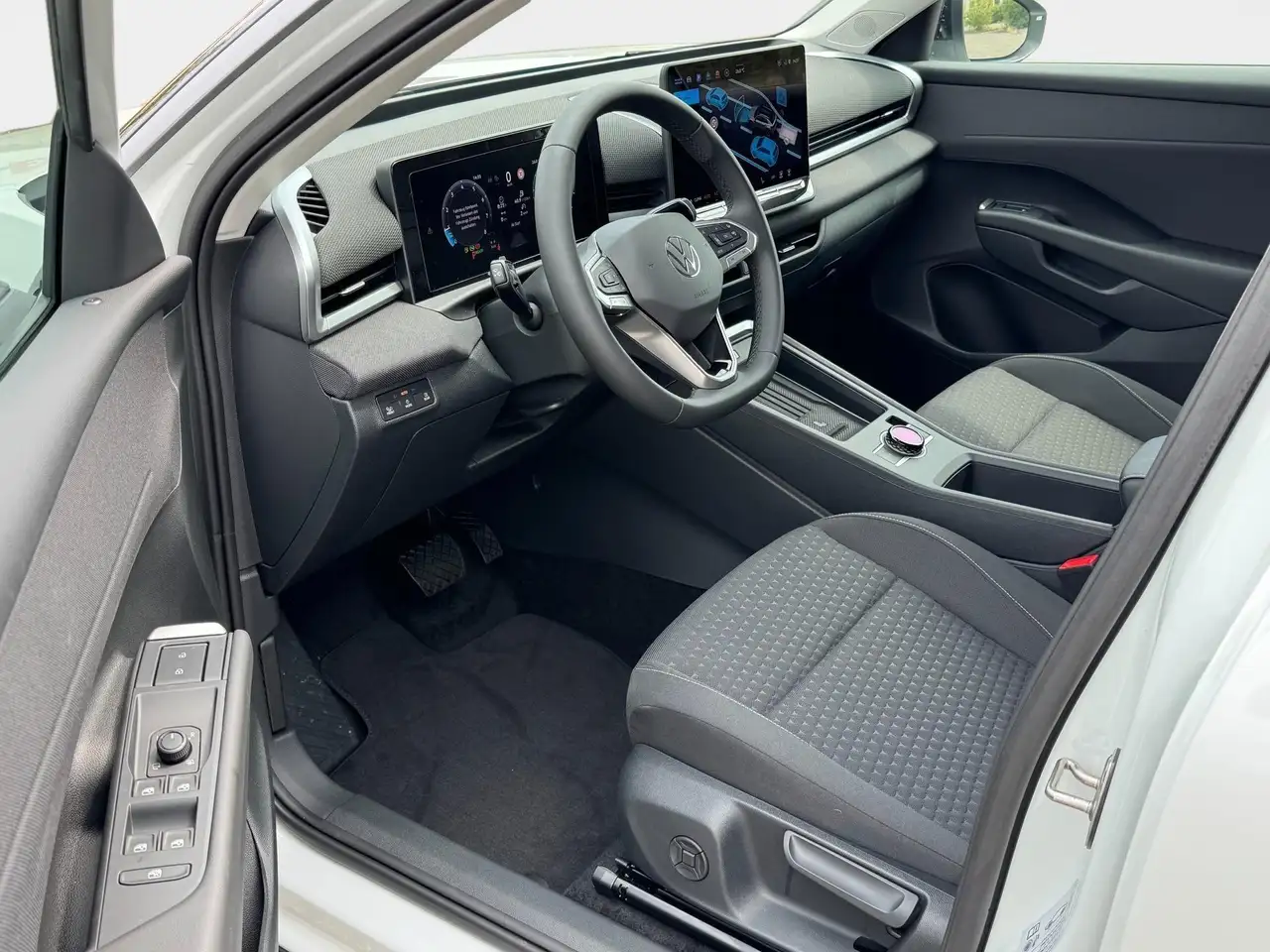 Volkswagen T-Roc 2026 — фото 10
