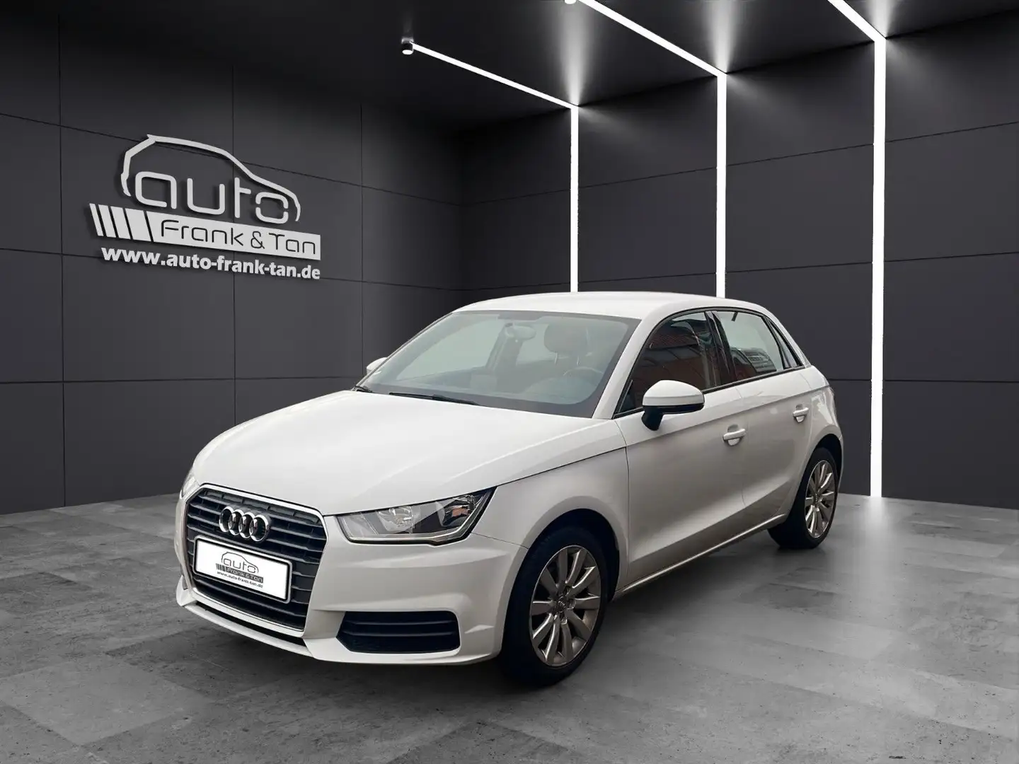 Audi A1 Sportback*Navi*Klima*Bluetooth* Weiß - 1
