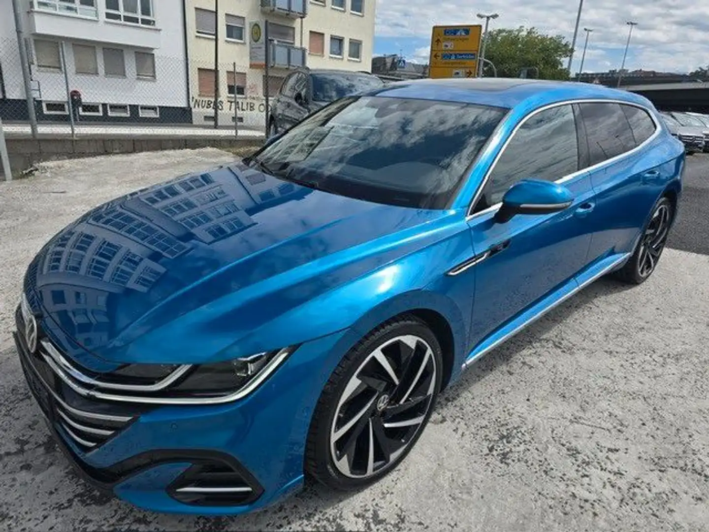 Volkswagen Arteon Shooting Brake R-Line 4Motion 2,0 TDI Key Albastru - 1