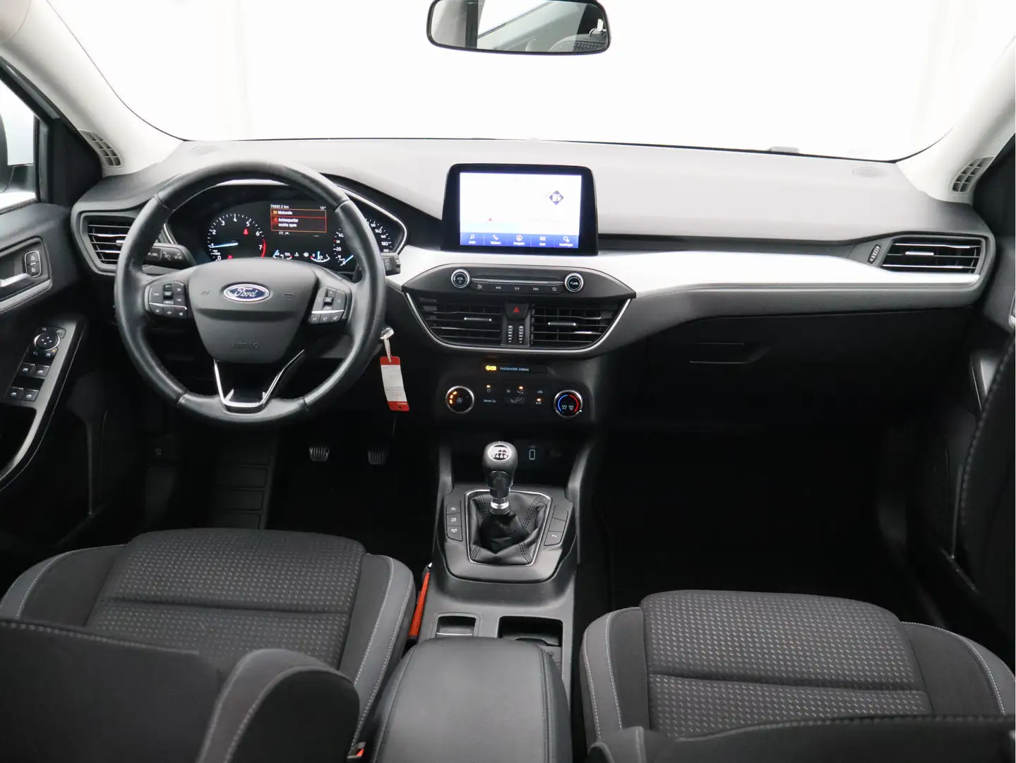 Ford Focus Wagon 1.0 EcoBoost Trend Edition Business/ trekhaa Blanco - 2