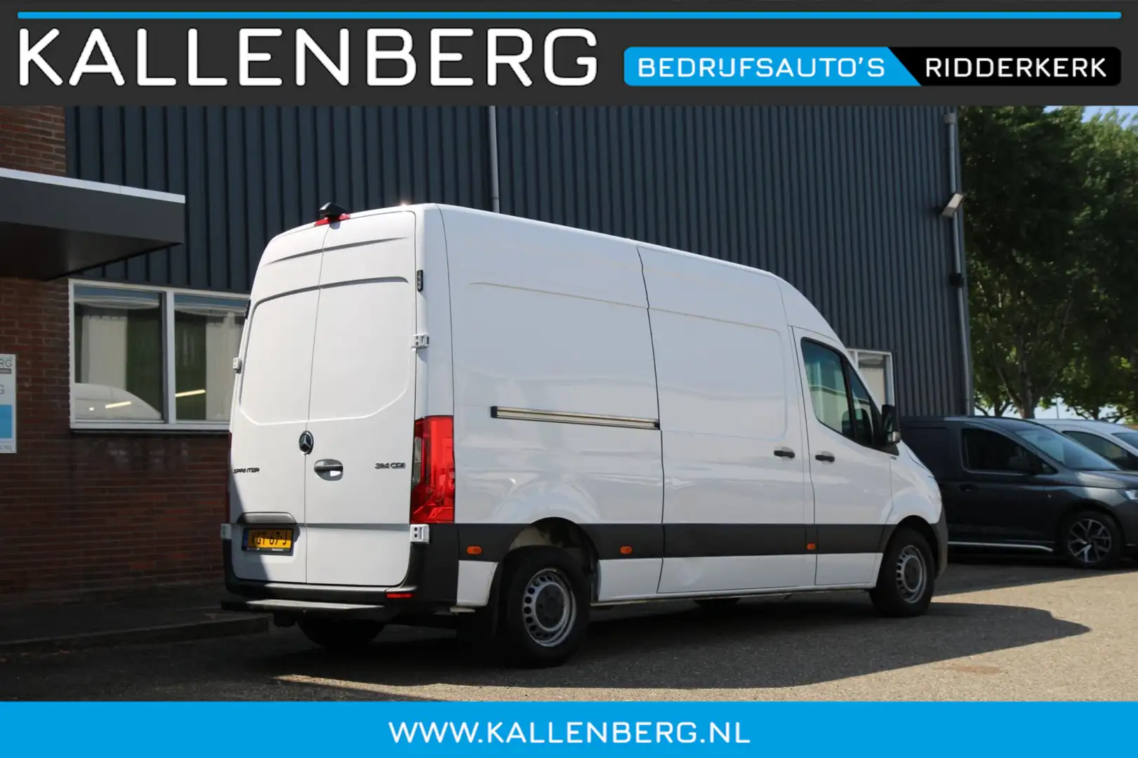 Mercedes-Benz Sprinter 314 2.2 CDI L2H2 / Automaat / Camera / Gev. Stoel Wit - 2