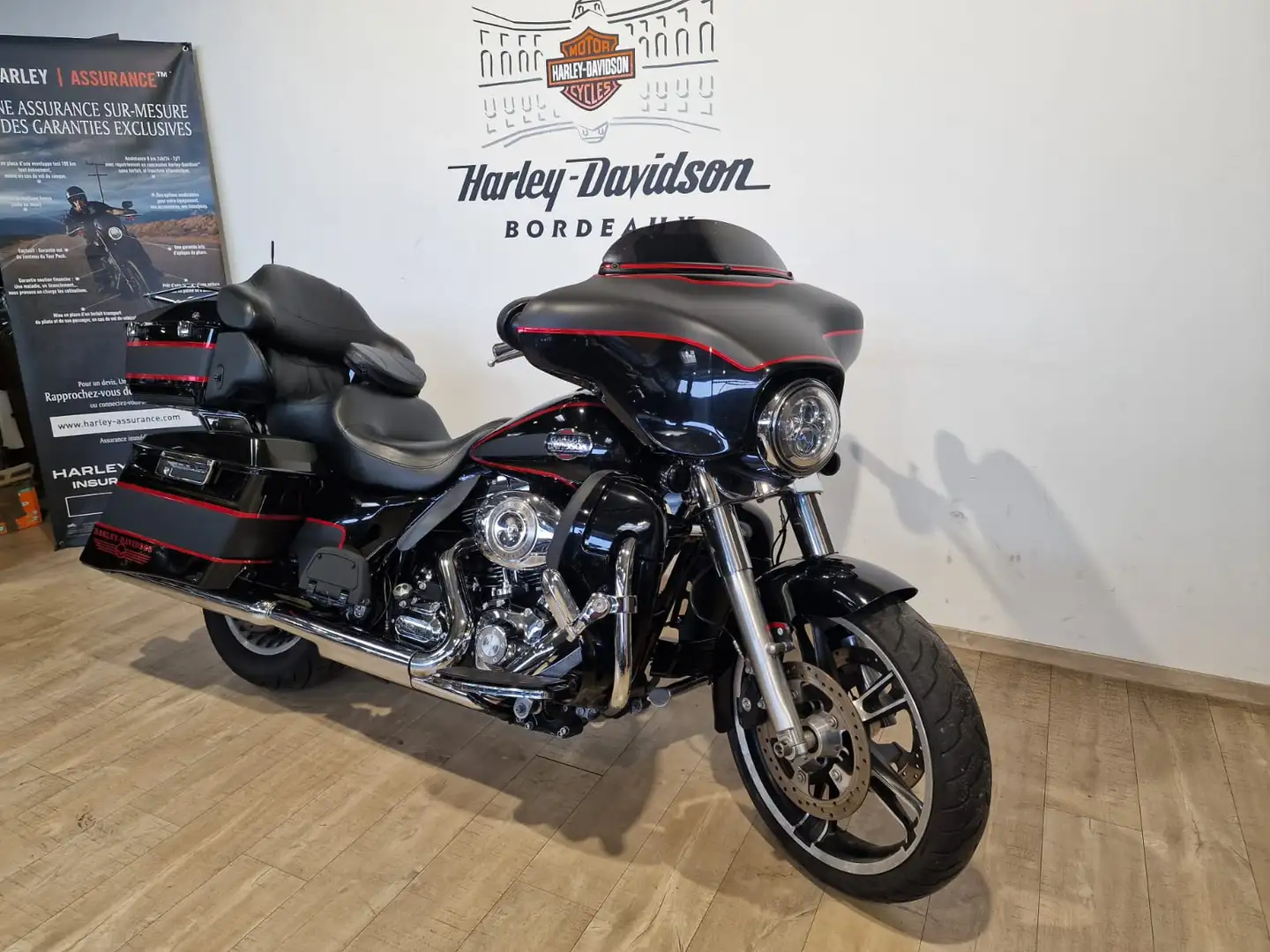 Harley-Davidson Electra Glide Noir - 2