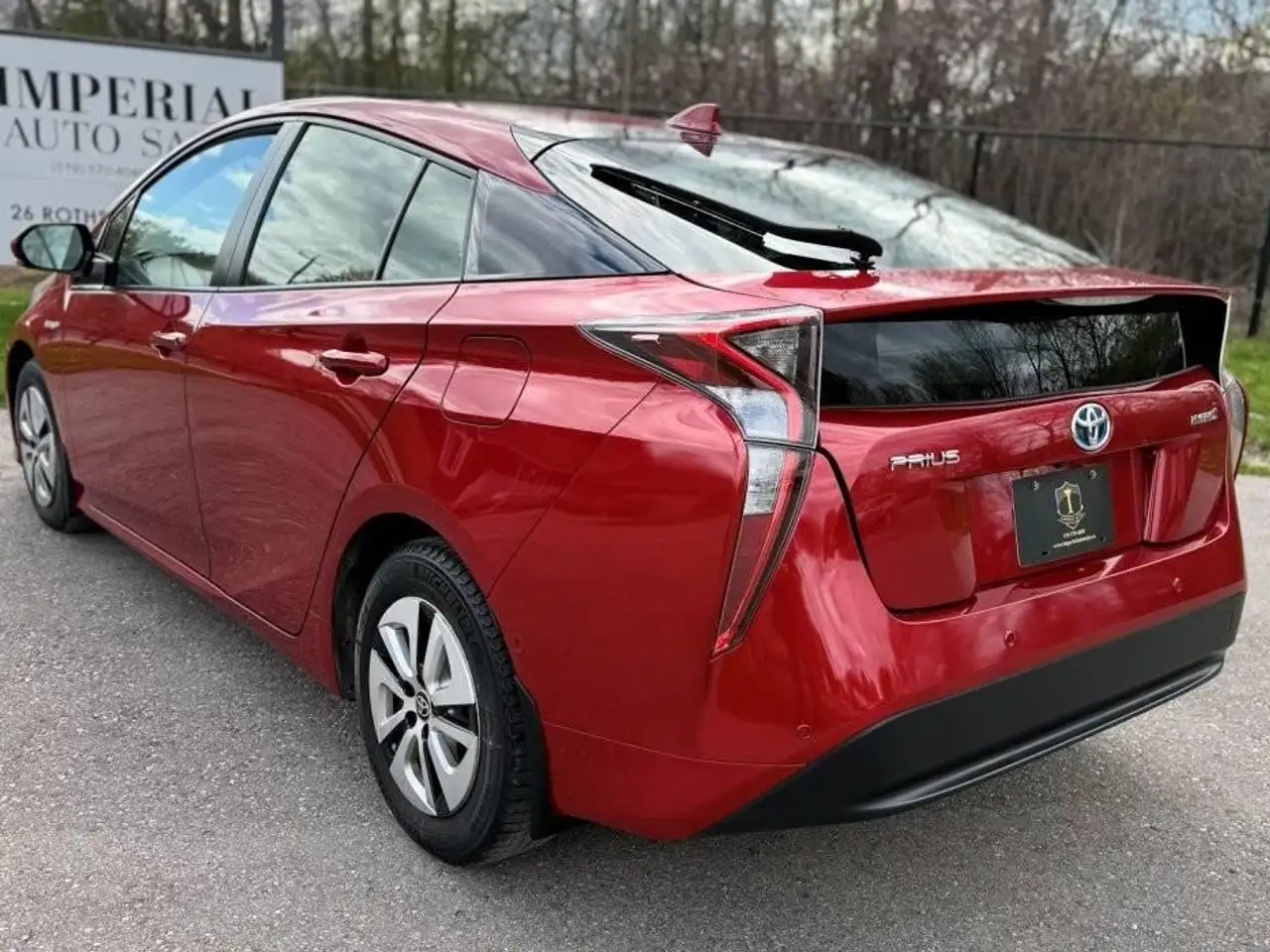 Toyota Prius снимка Toyota Prius