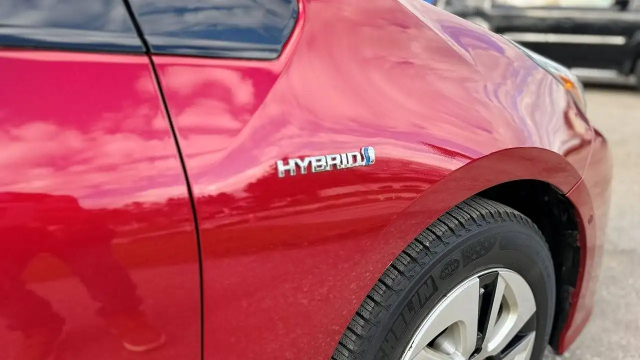 Toyota Prius снимка Toyota Prius