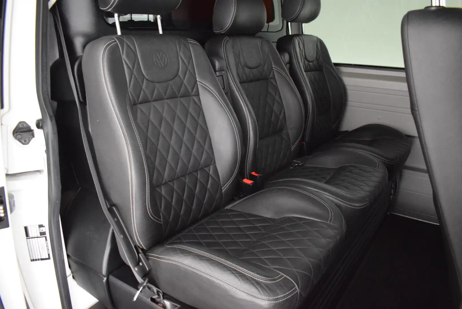 Volkswagen T6 Transporter 2.0 TDI 180pk DSG L2H1 DC Edition 25 Trekhaak Came - 2