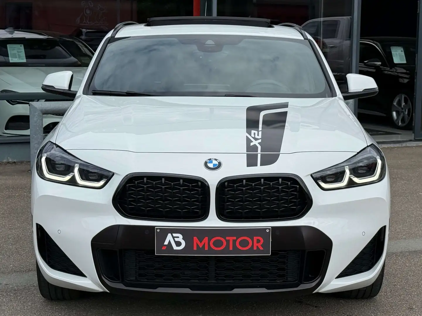 BMW X2 xDrive 2.0i M MESH EDITION HEAD-UP PANO GPS CAMERA Blanc - 2