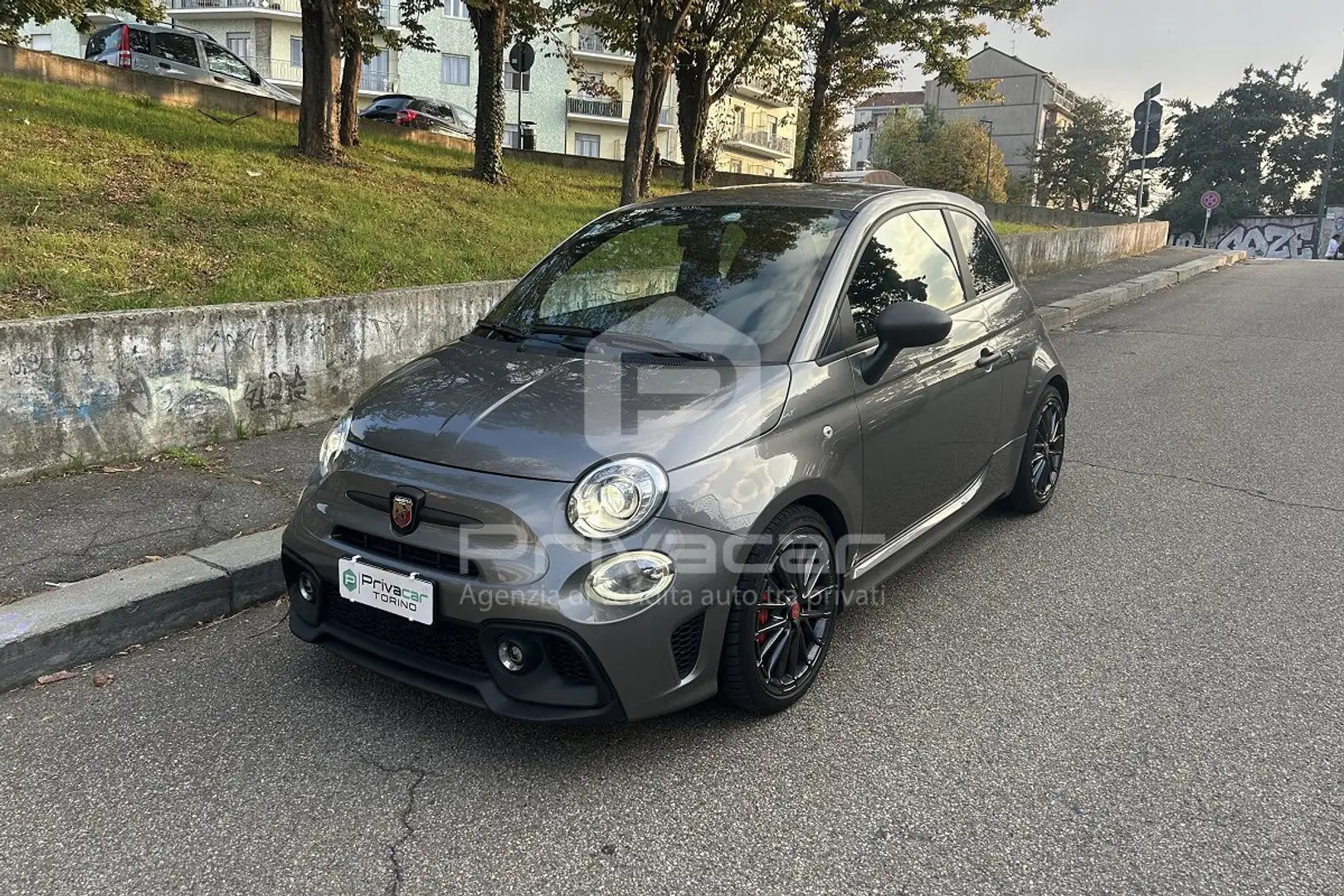 Abarth 595 Competizione 595 1.4 Turbo T-Jet 180 CV Competizione Plateado - 1