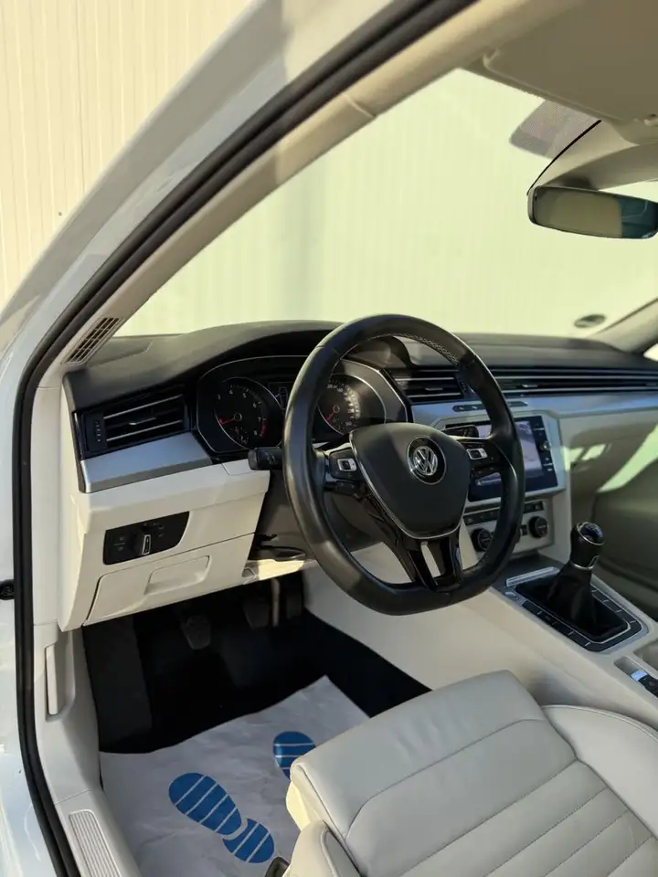 2018 Volkswagen Passat Variant Comfortline BMT/Start-Stop, photograph 10