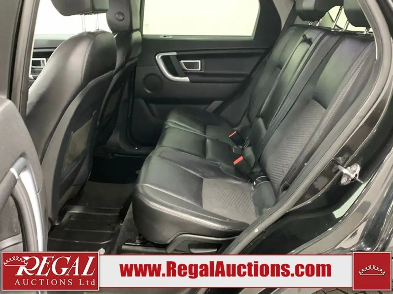 Land Rover Discovery Sport снимка Land Rover Discovery Sport