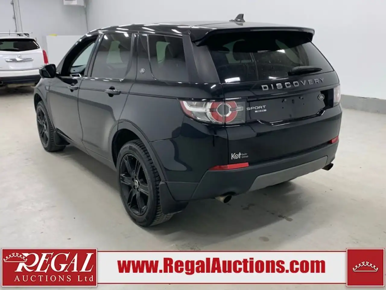 Land Rover Discovery Sport снимка Land Rover Discovery Sport