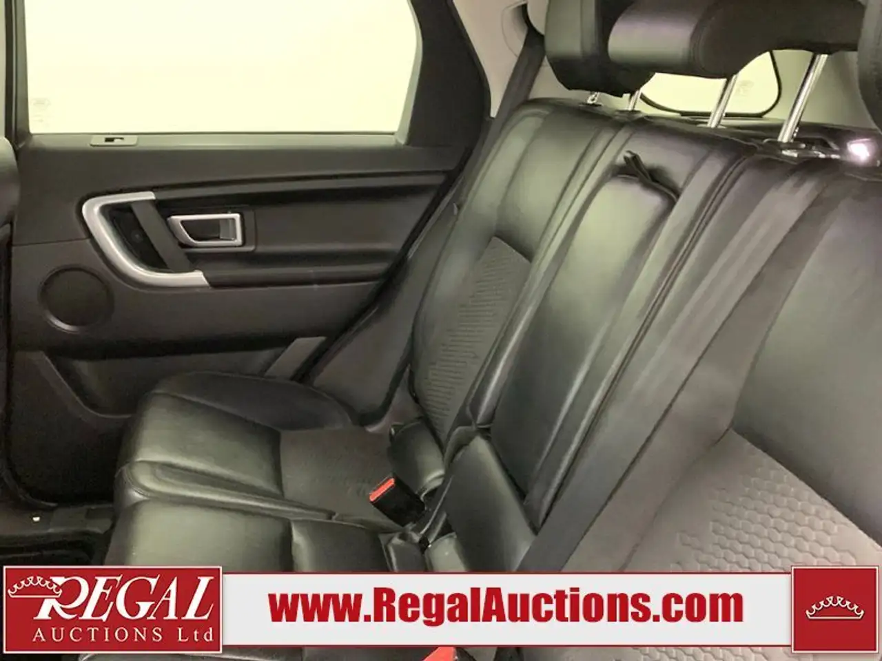 Land Rover Discovery Sport снимка Land Rover Discovery Sport