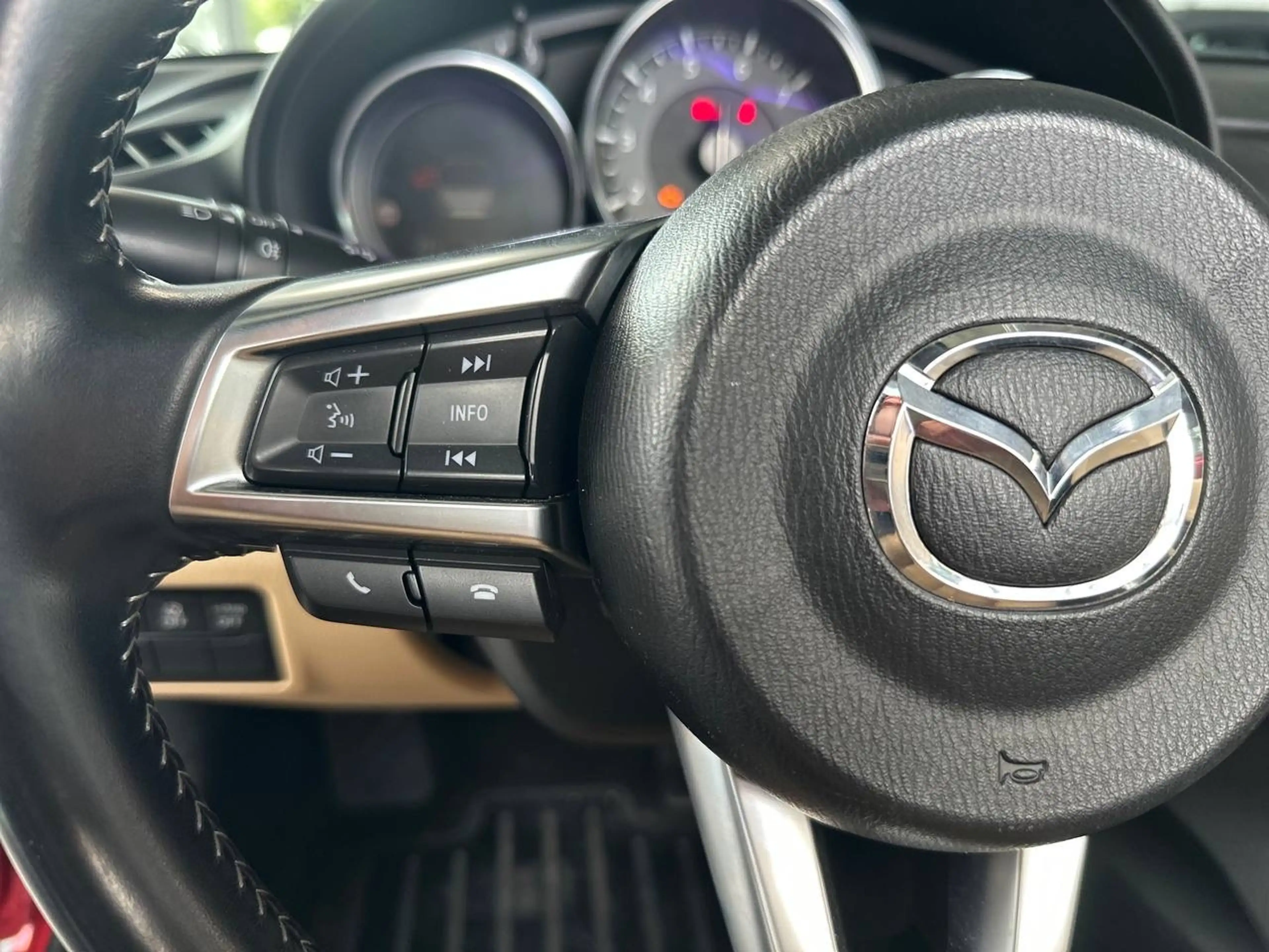 Mazda MX-5 Selection KLIMA LED NAV LEDER — photo 13