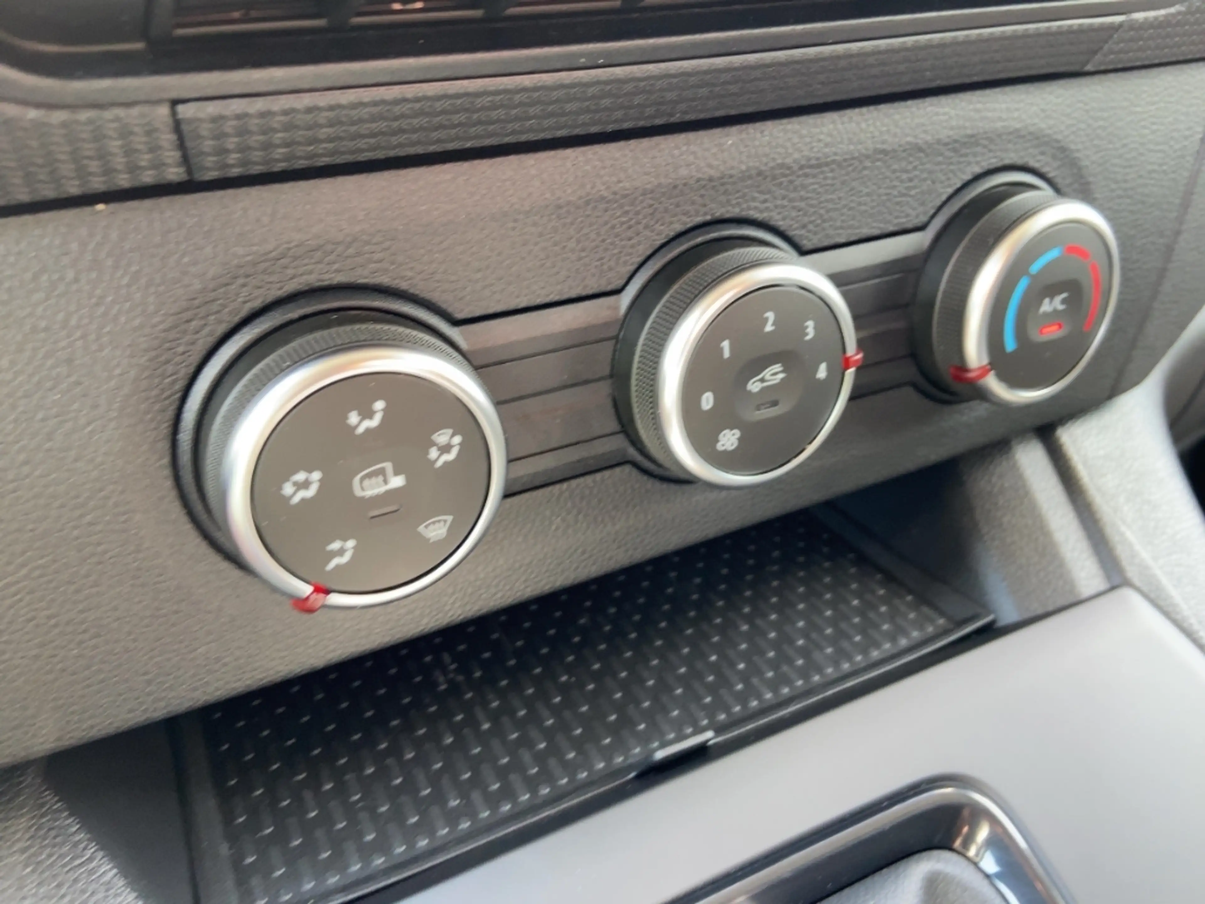 Nissan Townstar ACENTA Kasten L1 2,0t 130PS Klima/PDC/Carplay — photo 15