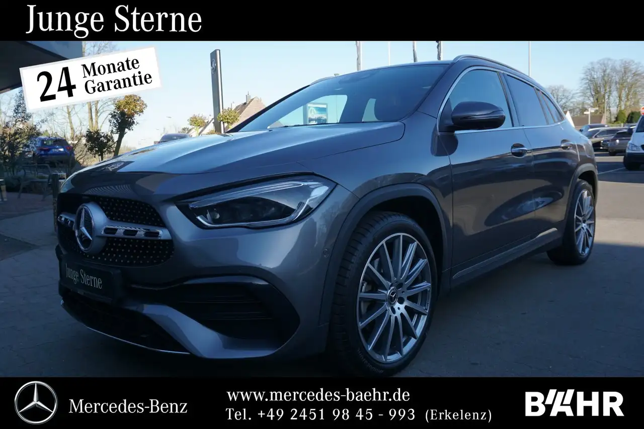 Mercedes-Benz GLA 220