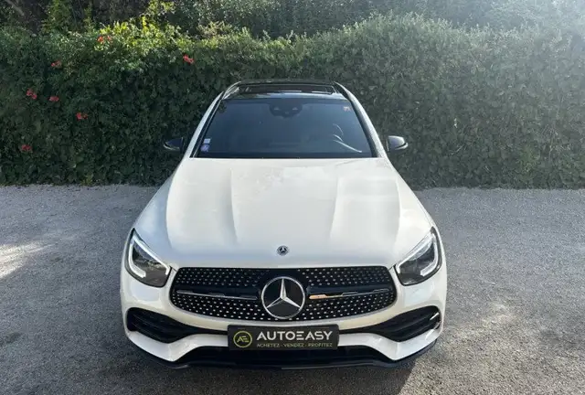 Mercedes-Benz GLC view 10