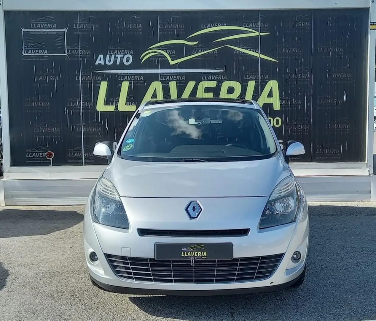 Renault Scenic Dynamique 1.9dCi 130cv 7 plazas Gris - 2