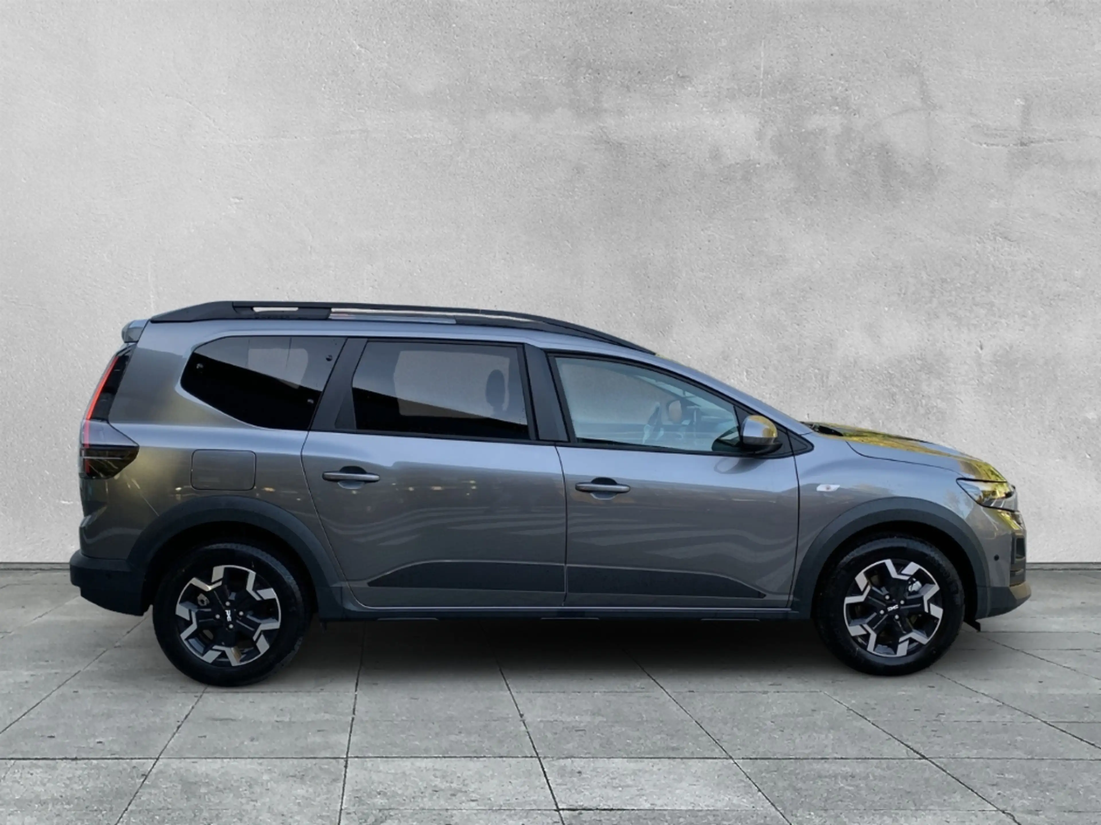 Dacia Jogger JOURNEY HYBRID 155 7-SITZER Journey SHZ+PDC+NAVI — photo 6