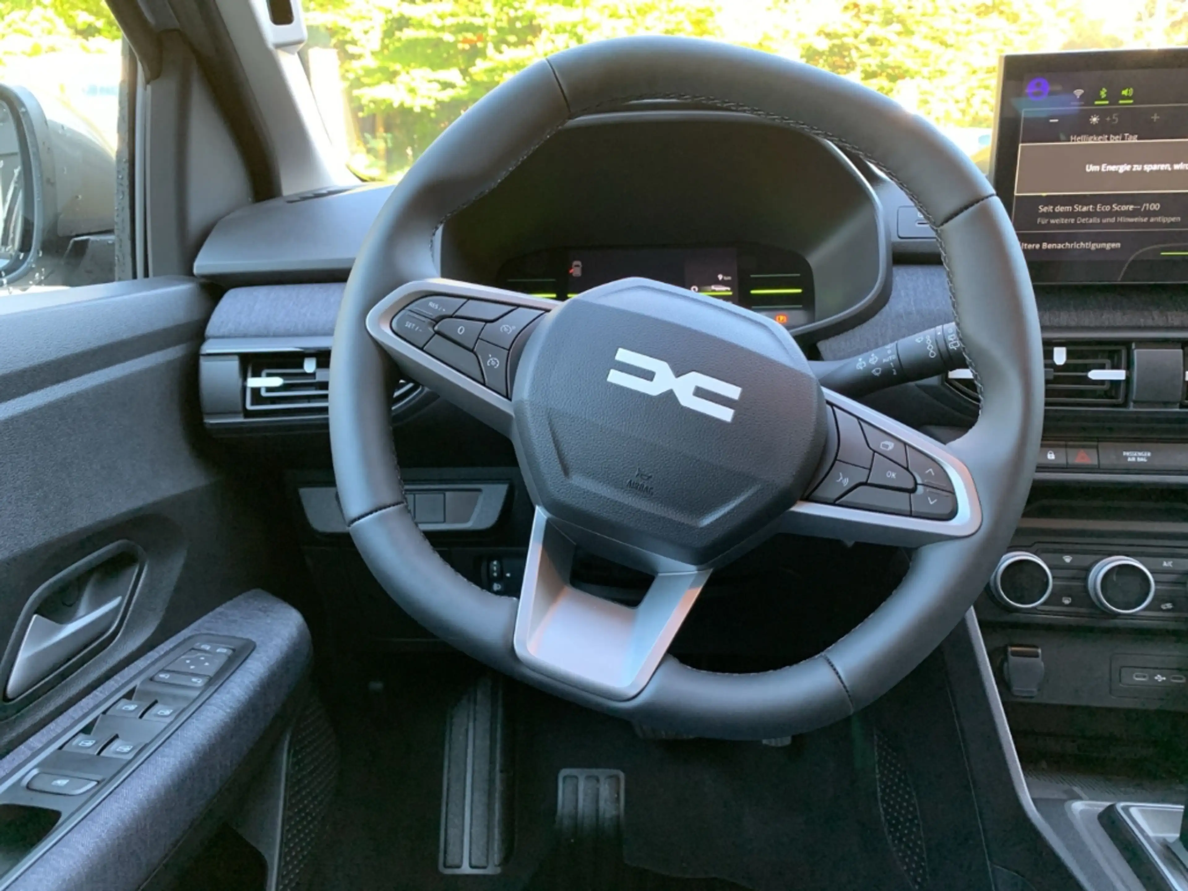 Dacia Jogger JOURNEY HYBRID 155 7-SITZER Journey SHZ+PDC+NAVI — photo 15