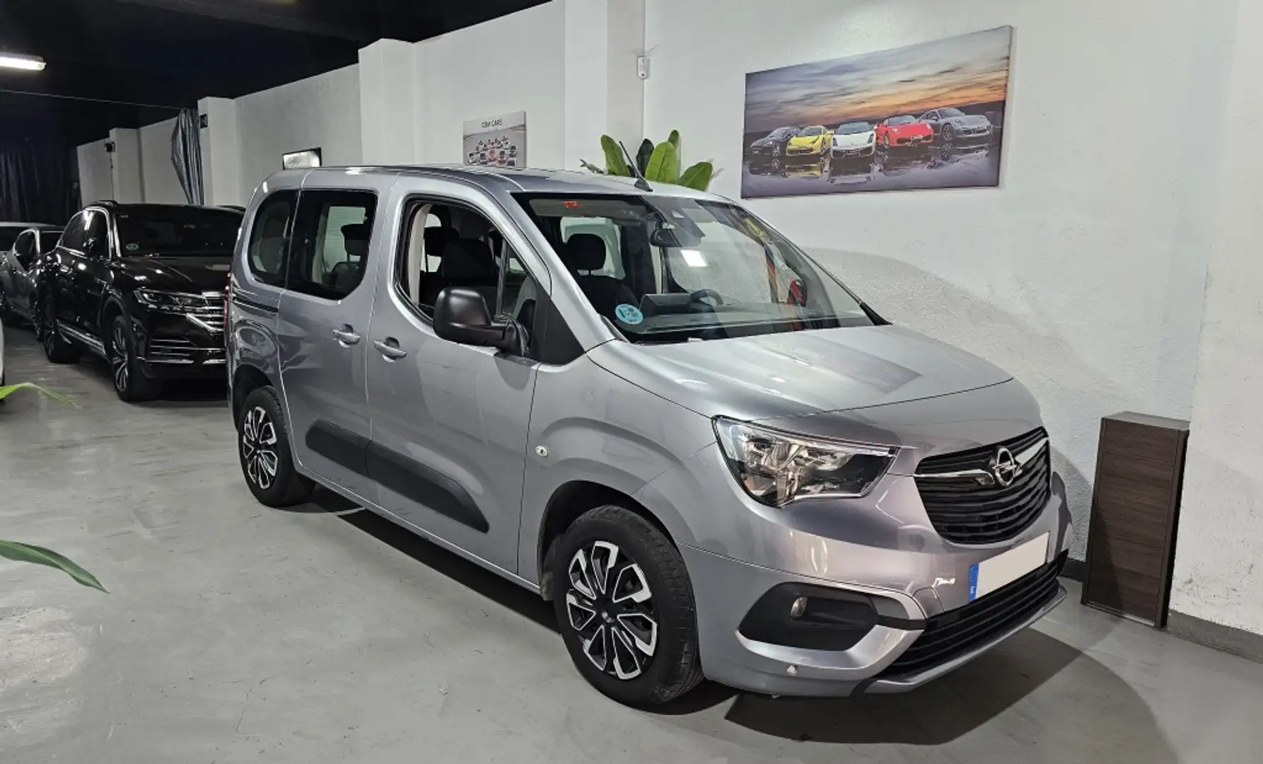 Opel Combo Life 1.5TD S/S Elegance L 100 Grijs - 1