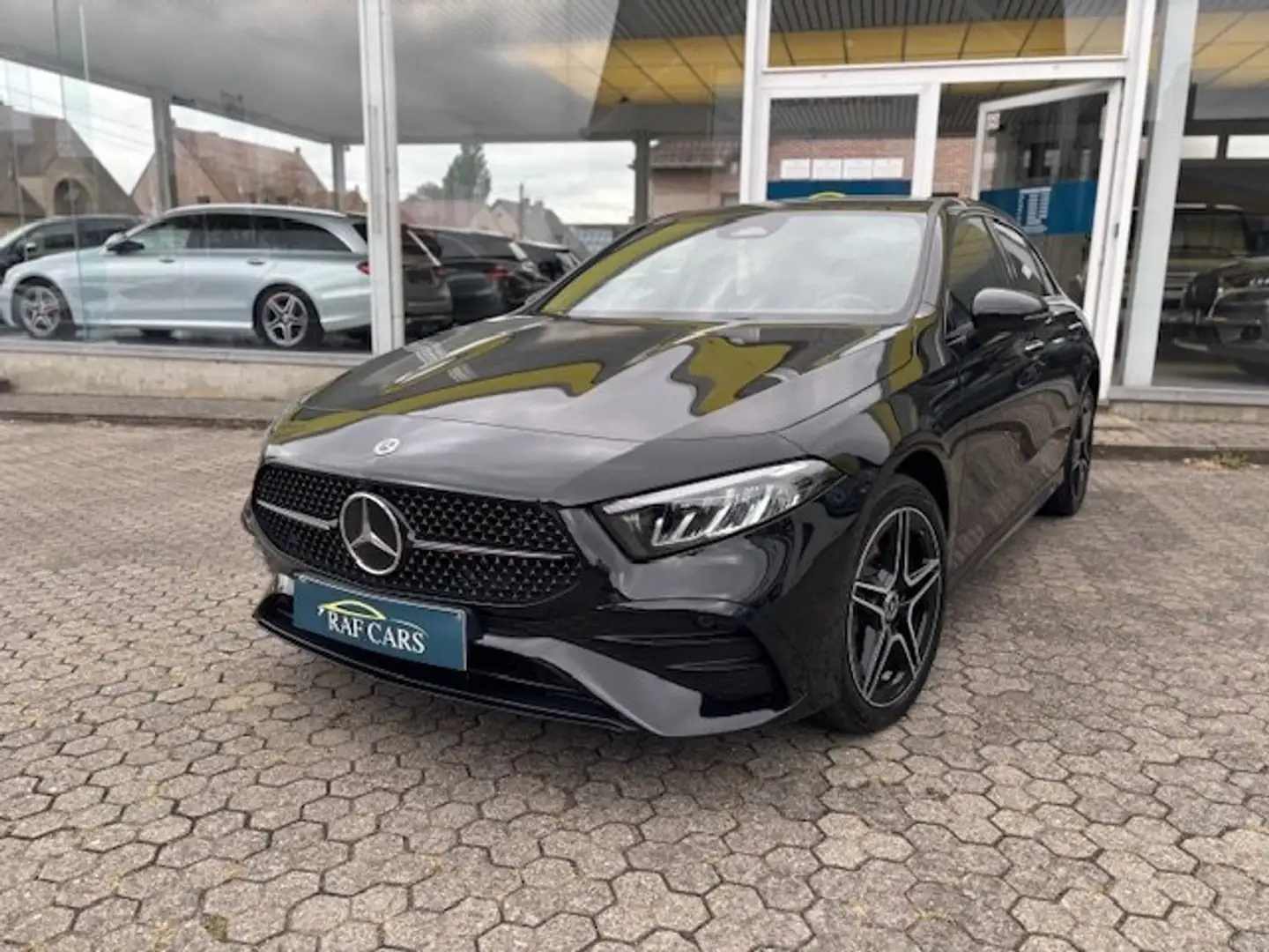 Mercedes-Benz A 250 e 8G-DCT AMG Line| GARANTIE | CARPASS | NIEUWSTAAT Schwarz - 1