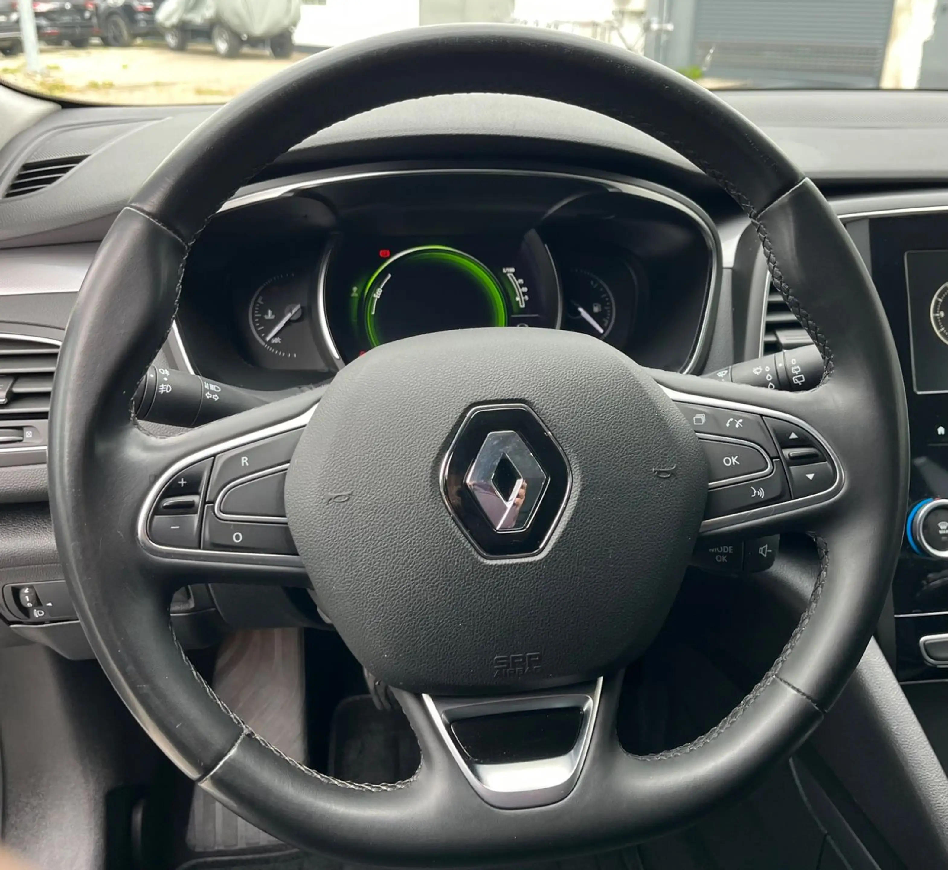 Renault Talisman Grandtour Life — photo 11