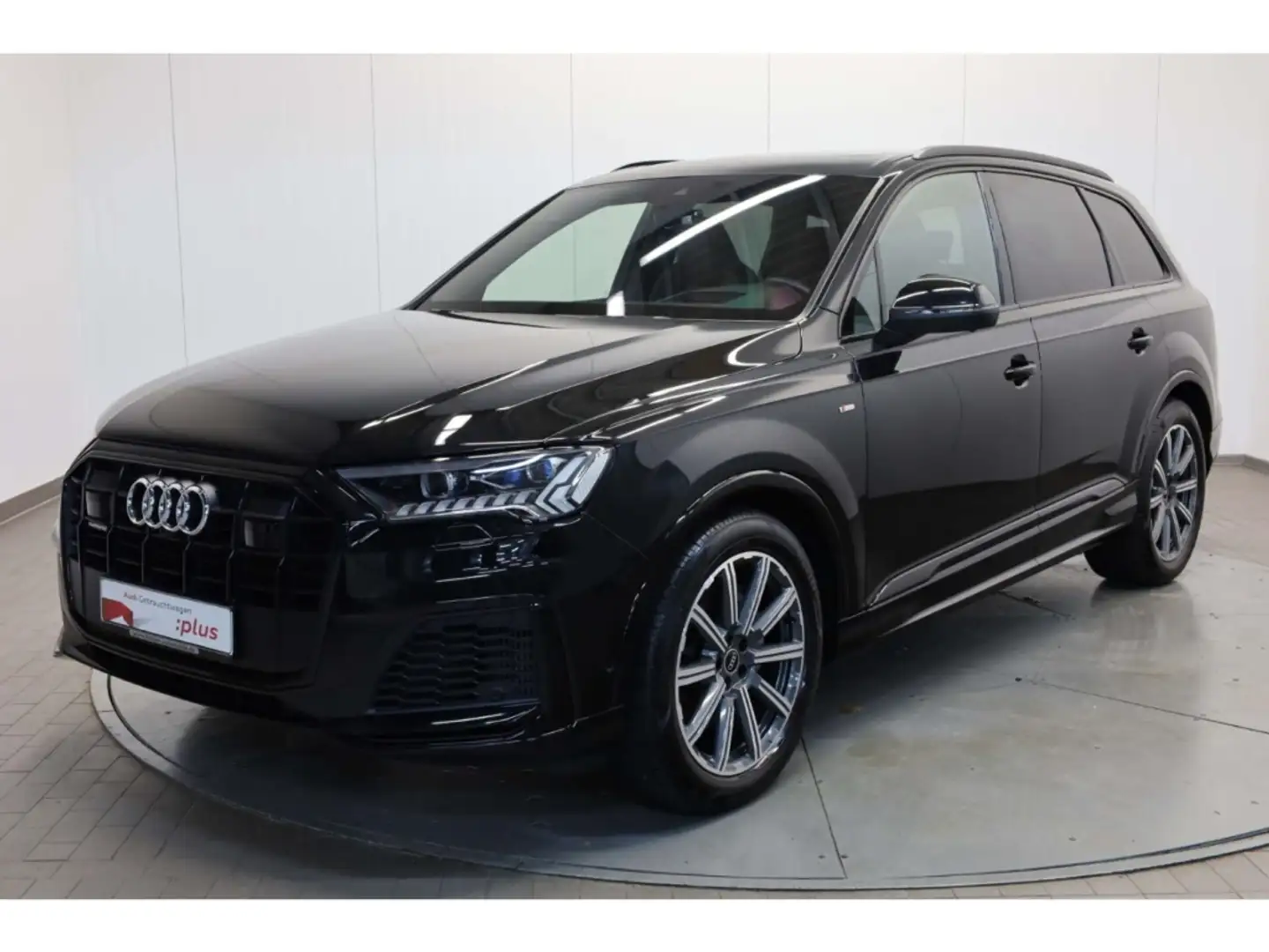 Audi Q7 55 TFSI quattro S-Line Schwarz - 2