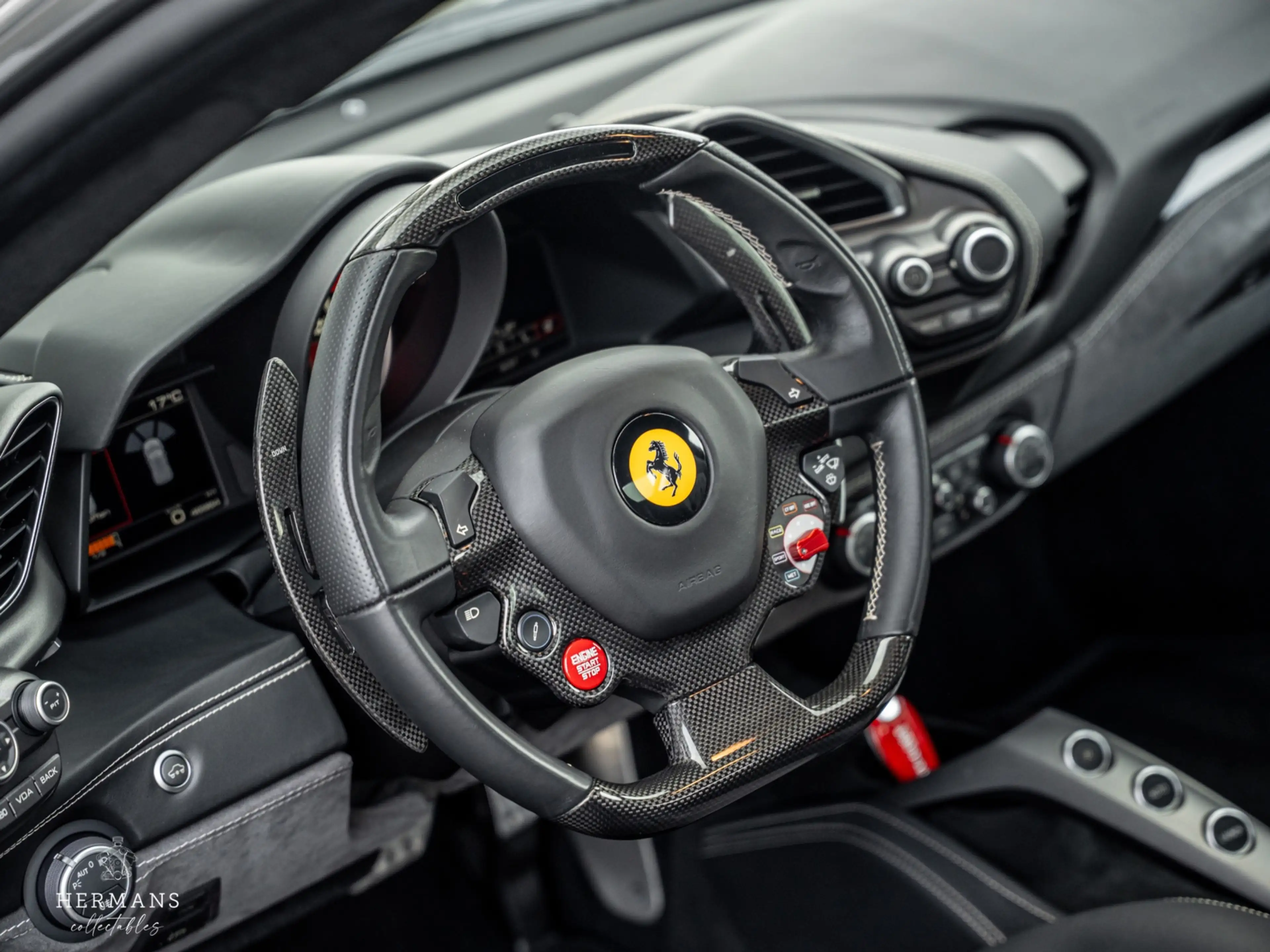 Ferrari 488 3.9 GTB HELE / Dealer / Lift / AFS / Carbon / Hist — photo 19
