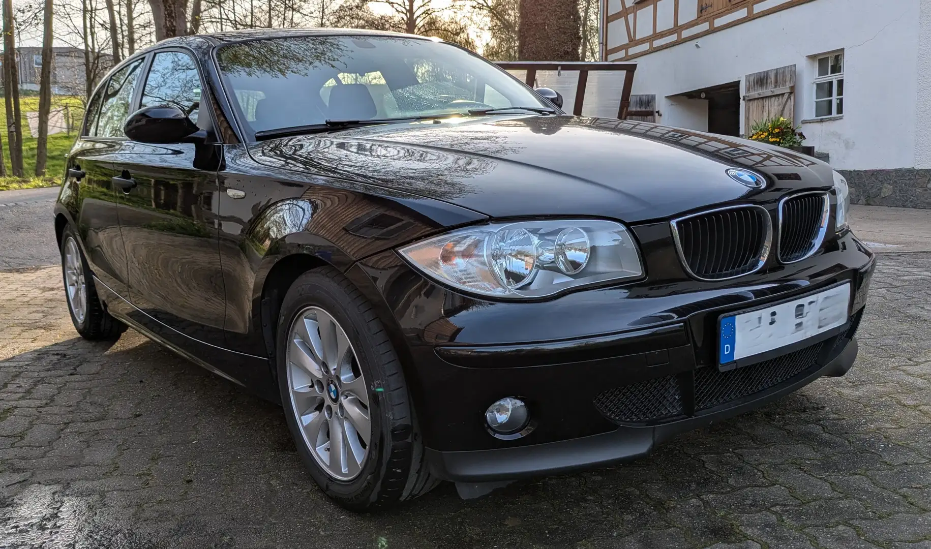 BMW 116 116i Schwarz - 2