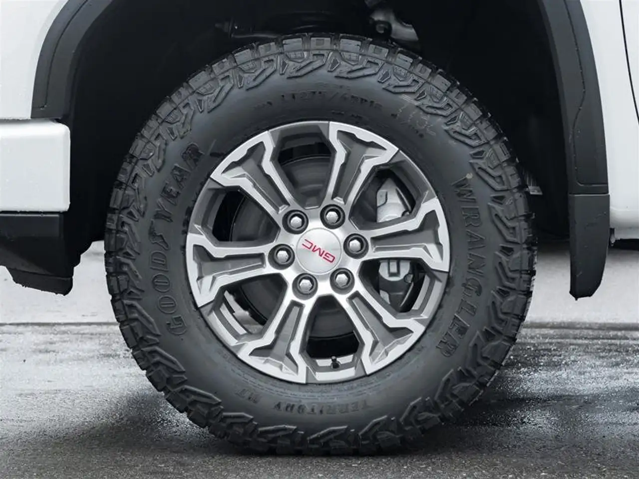 GMC Sierra 1500 снимка GMC Sierra 1500