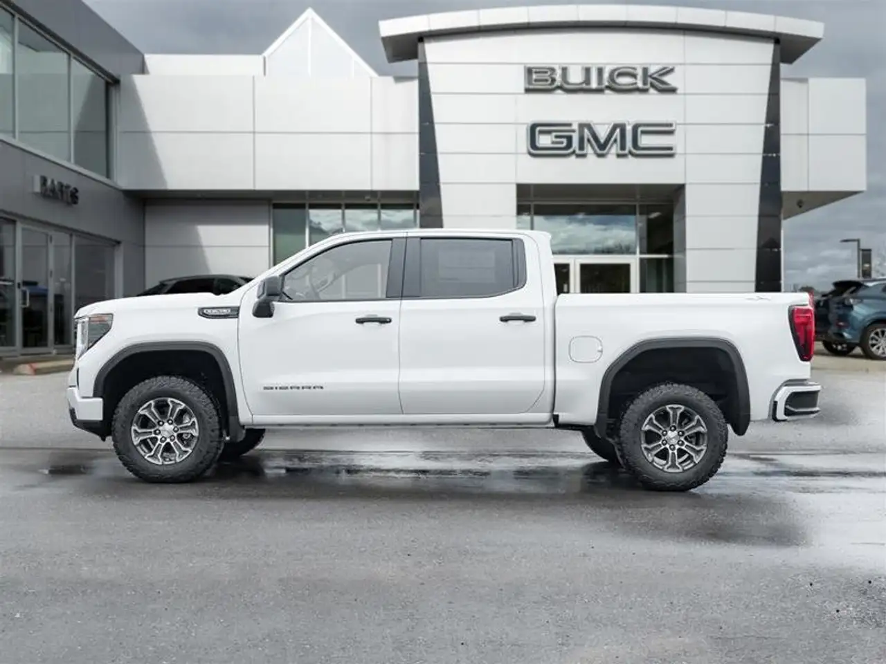 GMC Sierra 1500 снимка GMC Sierra 1500
