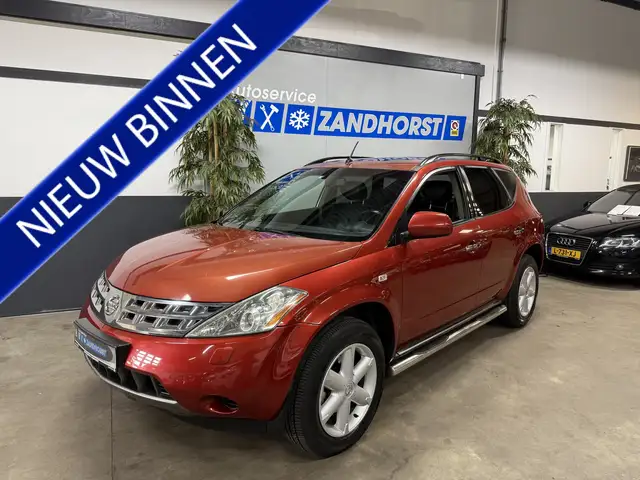 2006 Nissan Murano in Red for sale
