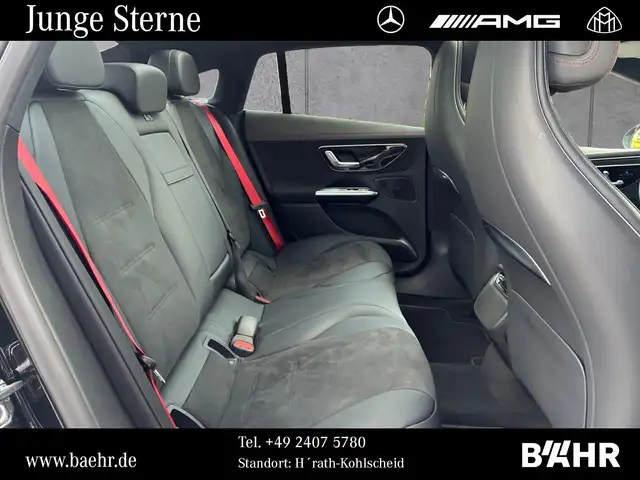 Mercedes-Benz 300 view 9