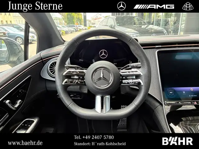 Mercedes-Benz 300 view 13