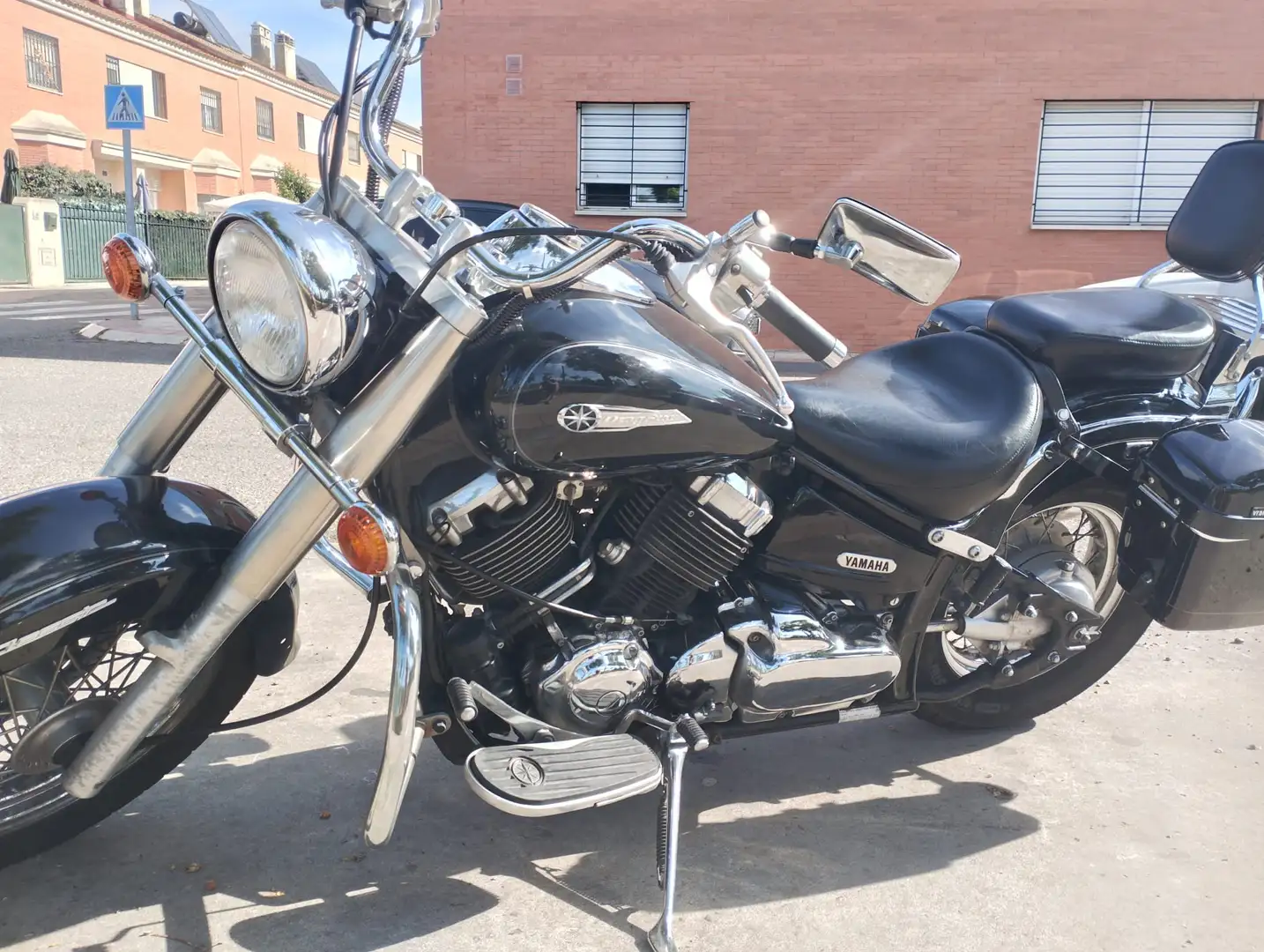 Yamaha XVS 650 Dragstar XVS 650 Classic Negro - 1