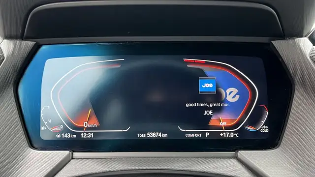 BMW 1 Series view 19