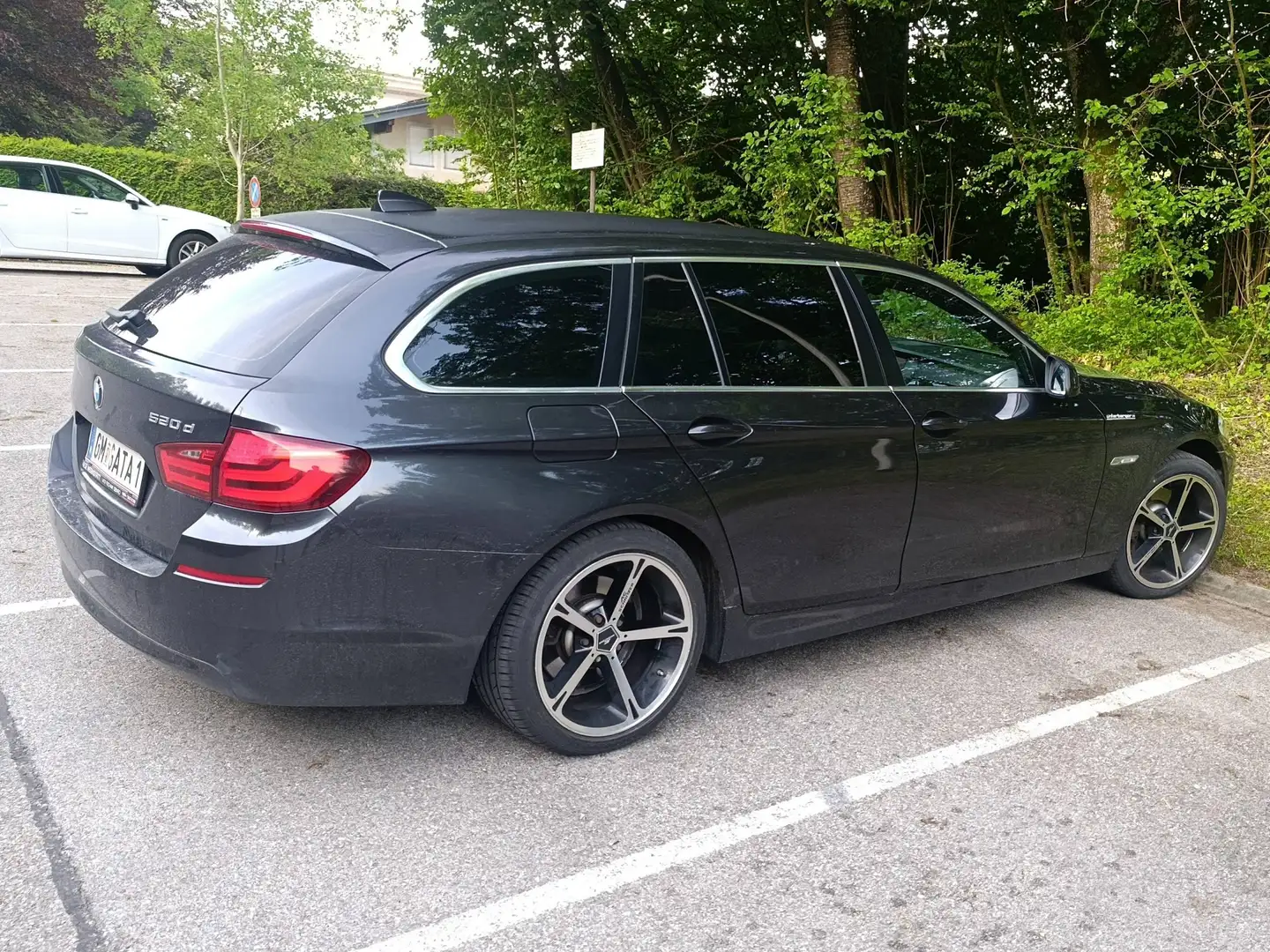 BMW 520 520d Touring Braun - 2