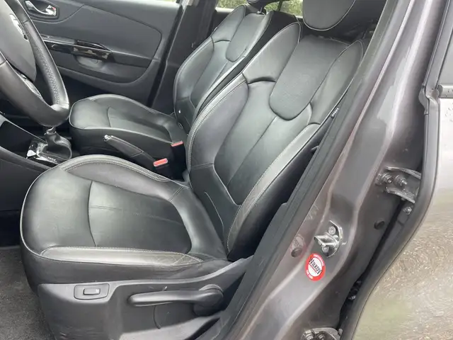 Renault Captur view 5