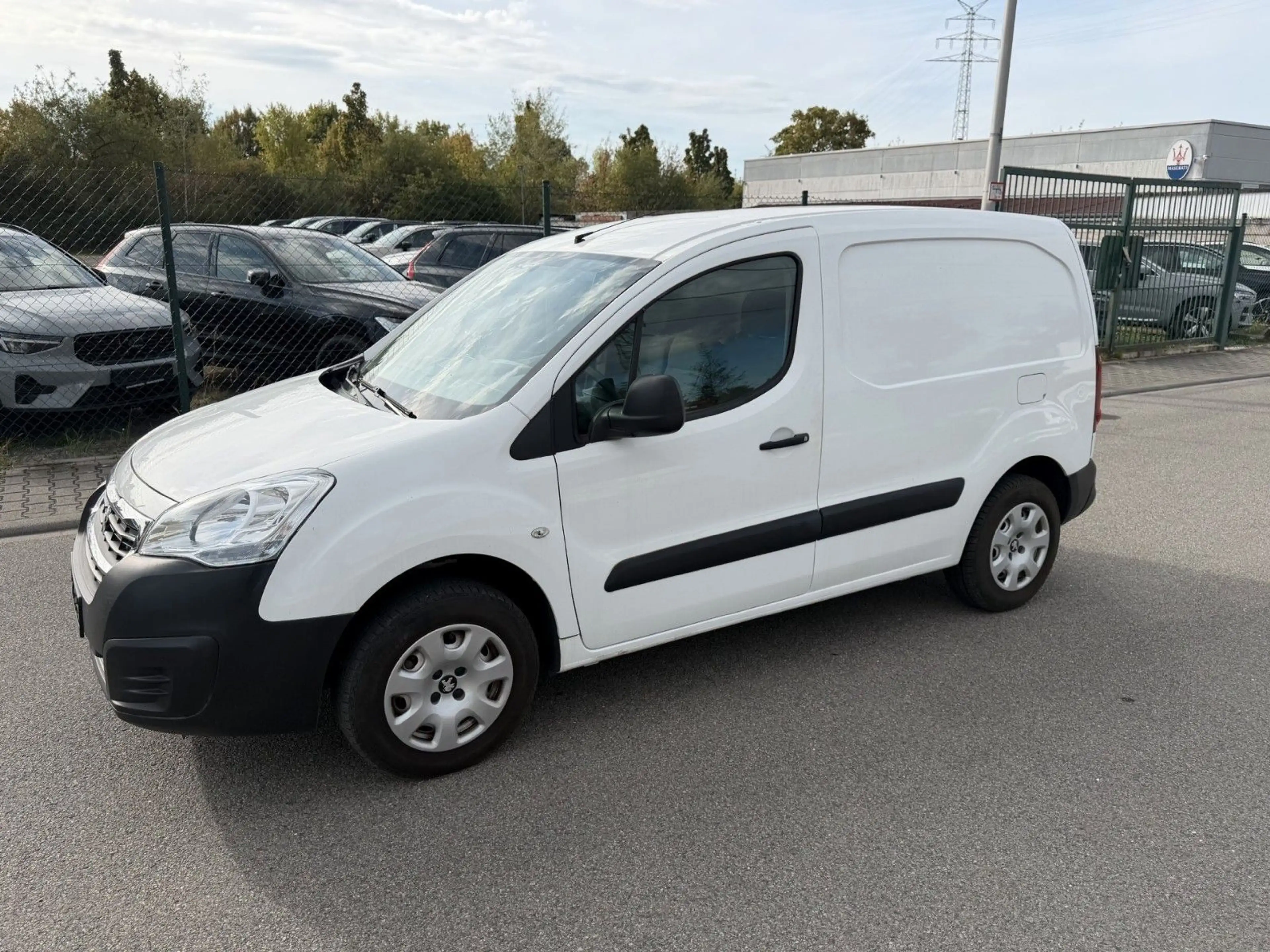 Peugeot Partner Elektro — photo 2