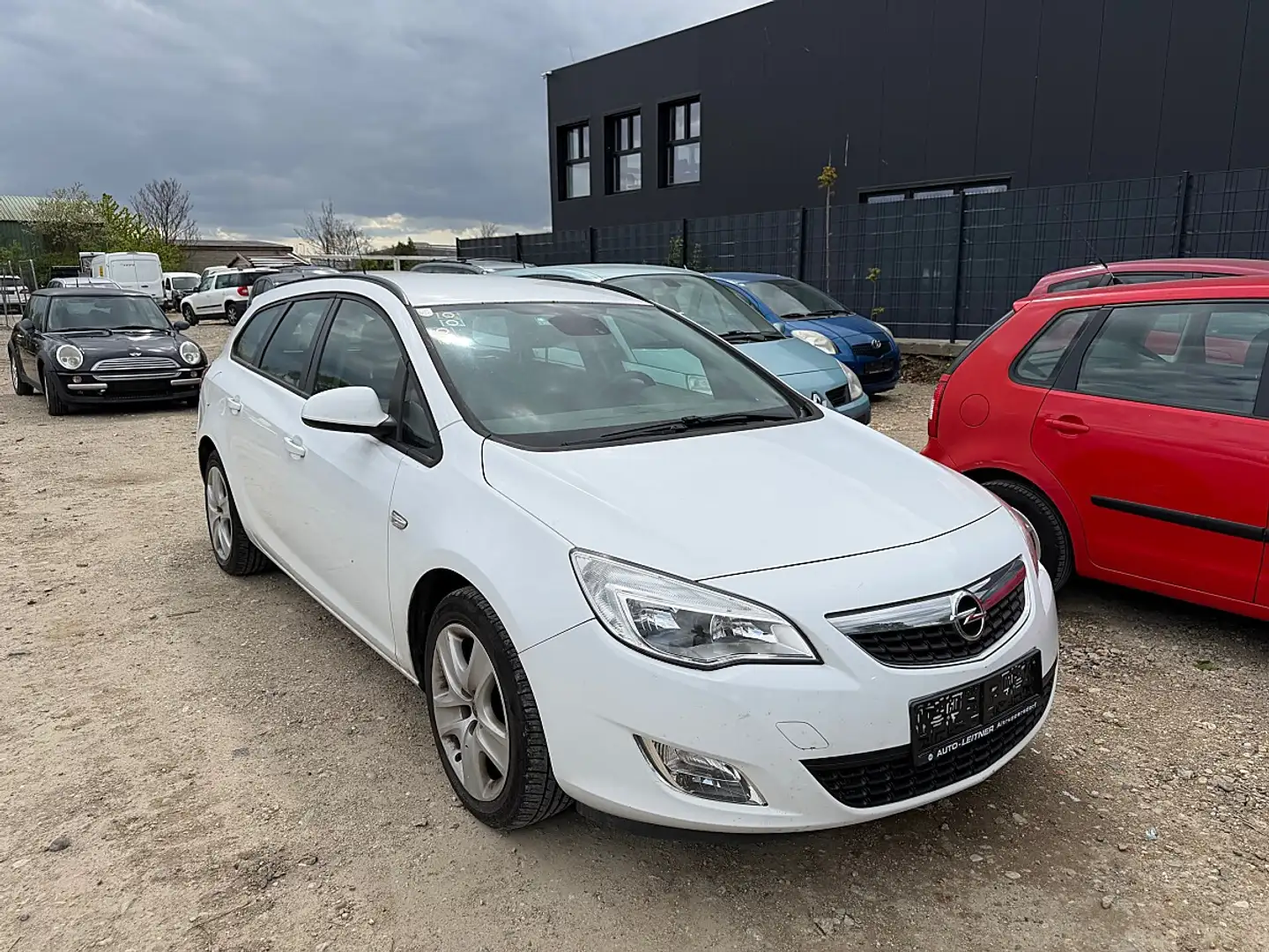 Opel Astra ST 1,3 Ecotec CDTI Ecoflex Edition Weiß - 1