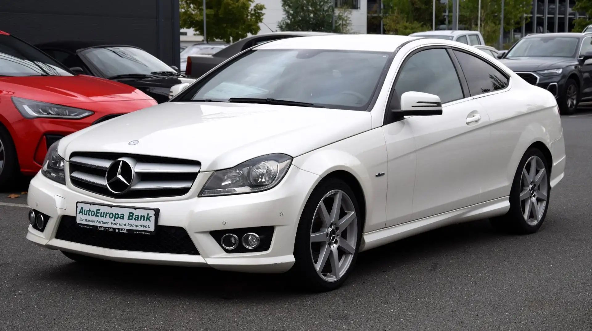 Mercedes-Benz C 220 Coupe BE AMG Line *Navi*SHZ*PDC* Weiß - 1