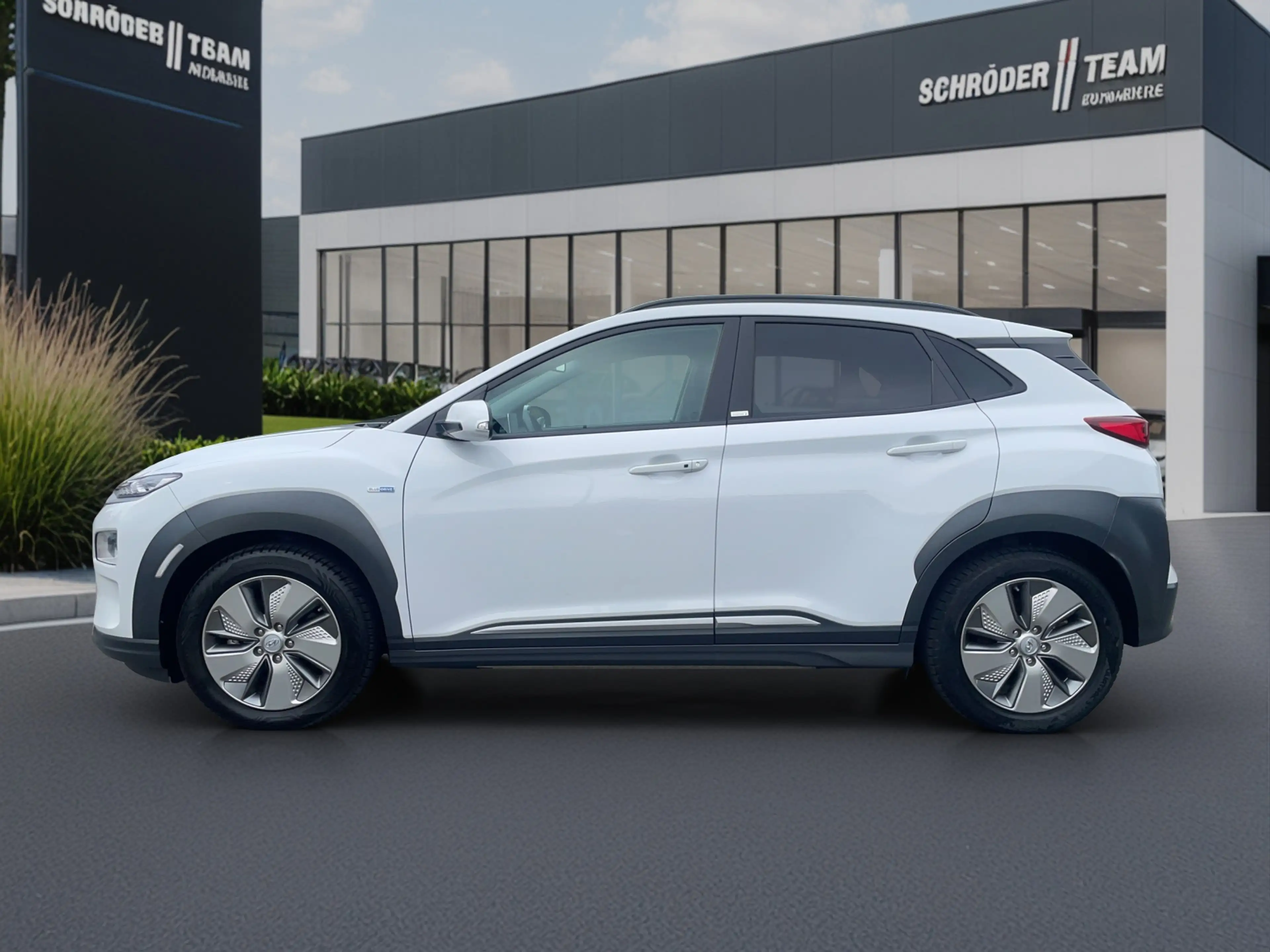 Hyundai KONA Elektro 64,0 kWh Premium ACC/HEADUP/NAVI — photo 2
