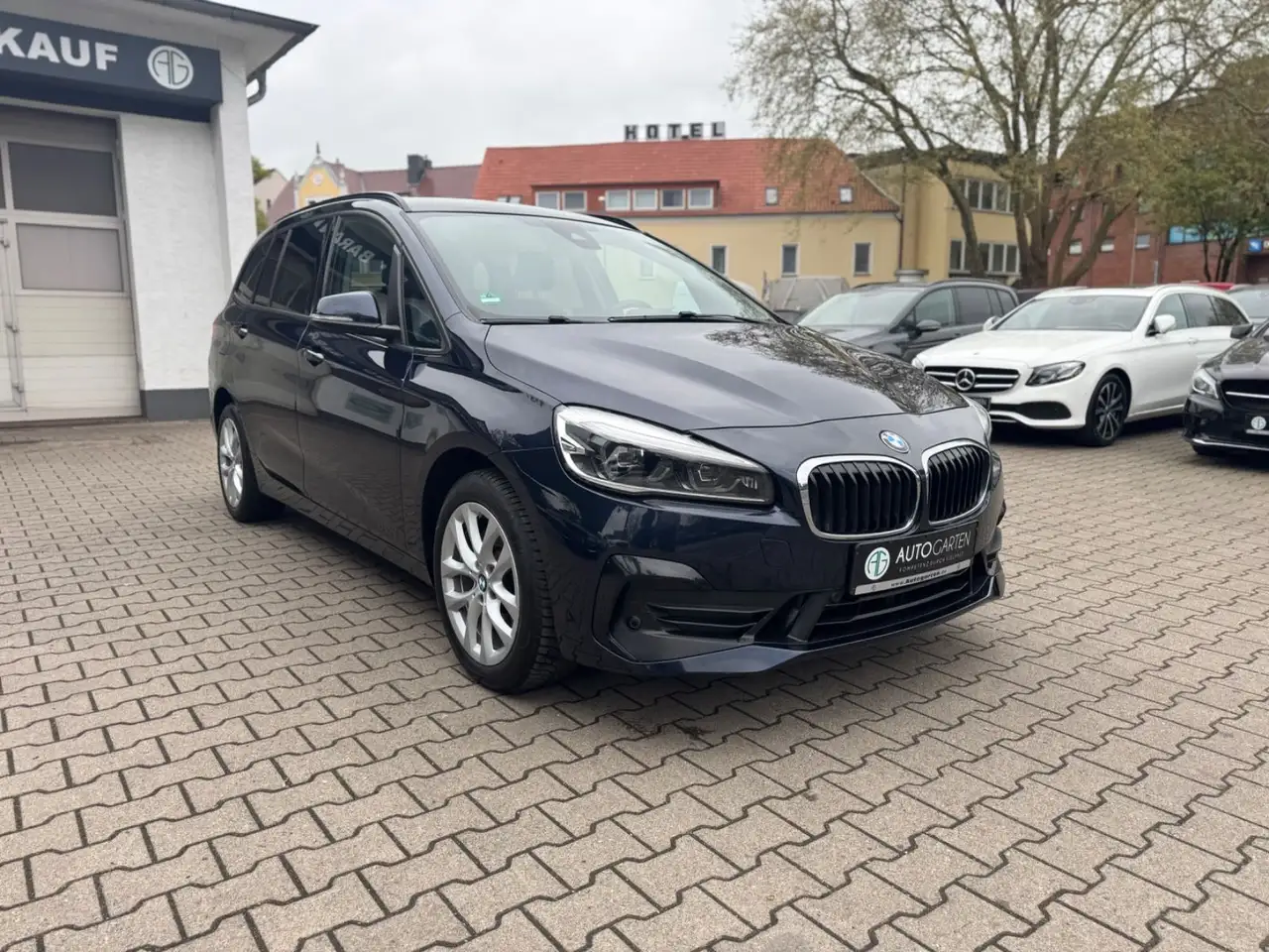 BMW 220