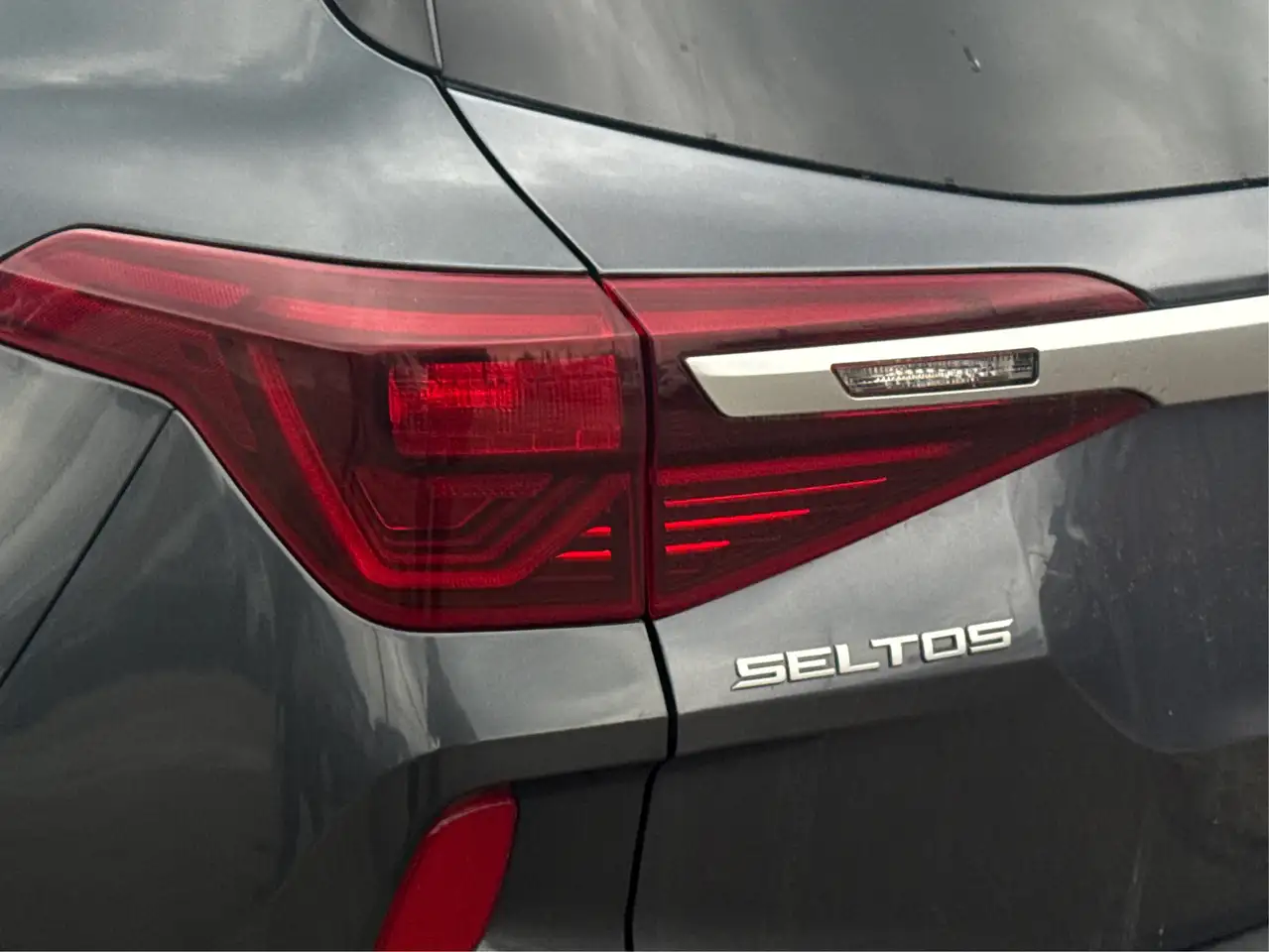 Kia Seltos снимка Kia Seltos