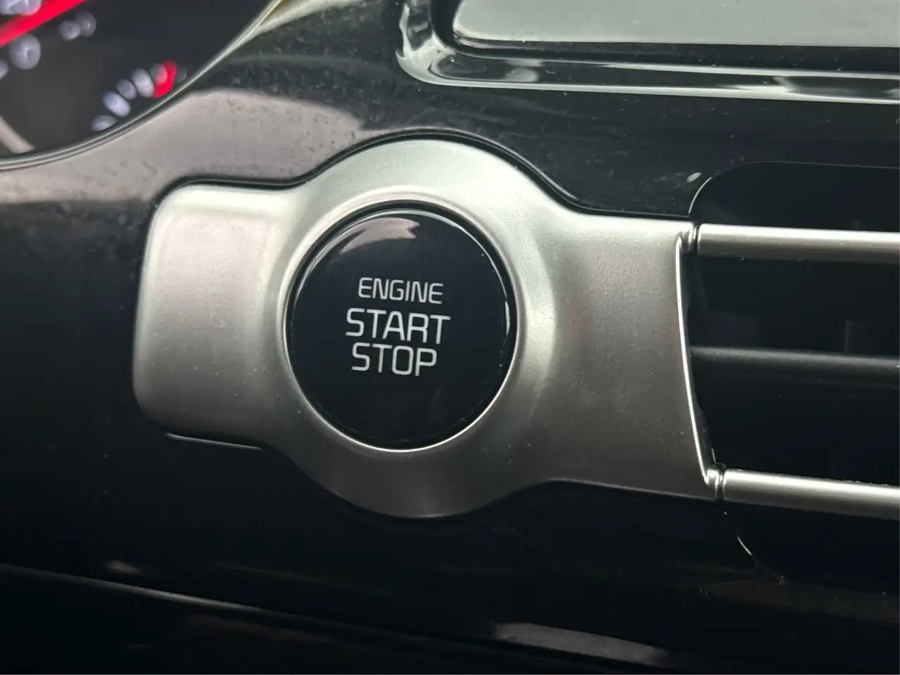 Kia Seltos снимка Kia Seltos