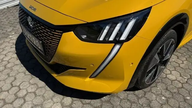 Peugeot e-208 GT Pack ELEKTRO