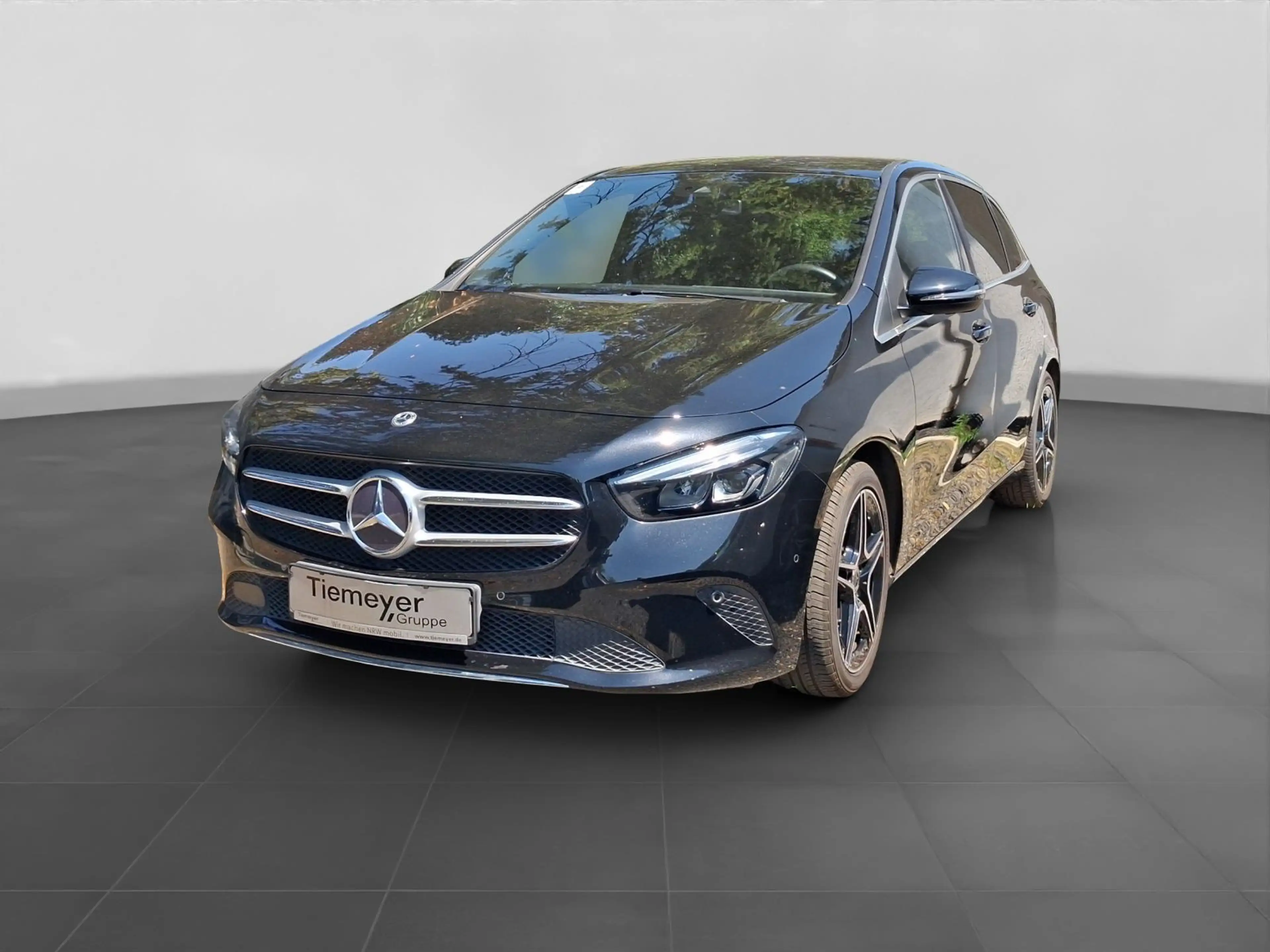 Mercedes-Benz B 250 PROGRESSIV LED SHZ NAVI LM18 — photo 2