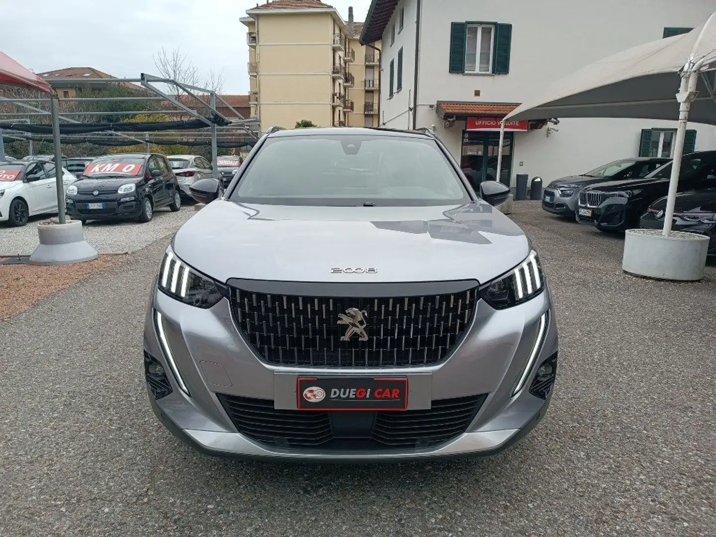Peugeot 2008 PureTech 155 S&S EAT8 GT Grijs - 2