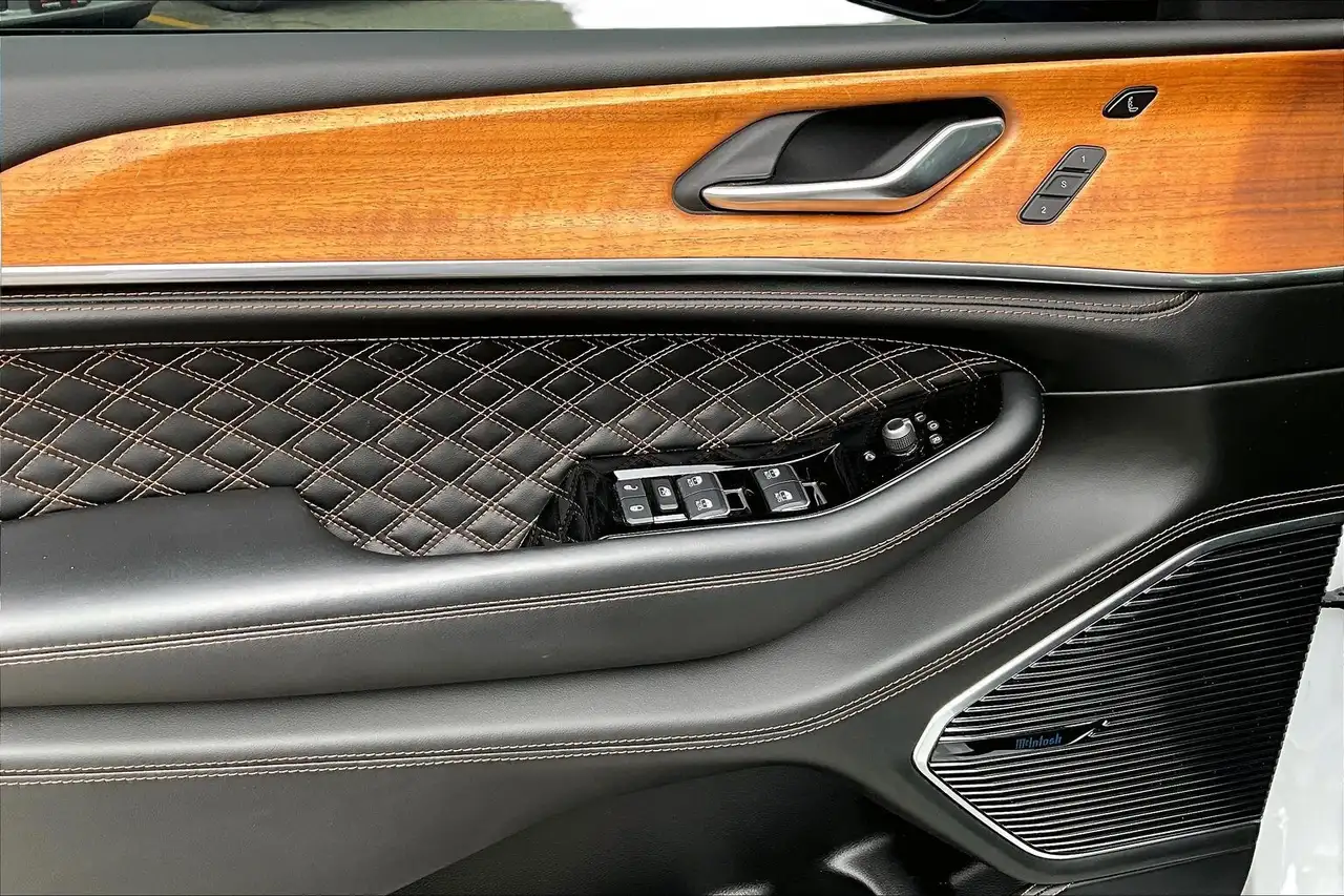 Jeep Grand Cherokee fotografie Jeep Grand Cherokee